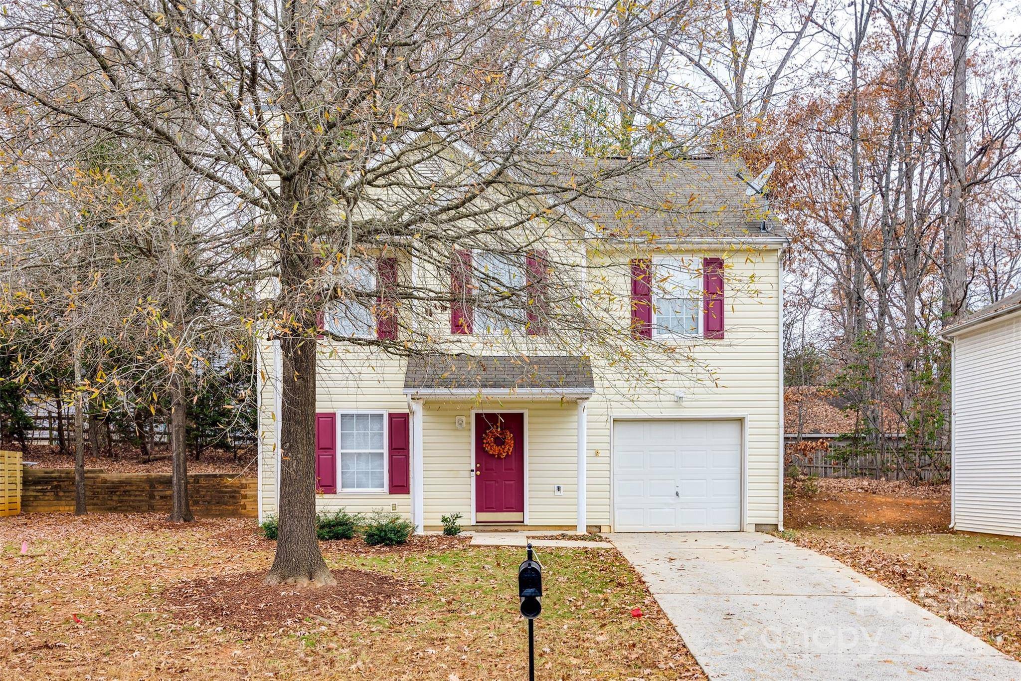 Lake Wylie, SC 29710,1413 Swaying Branch LN