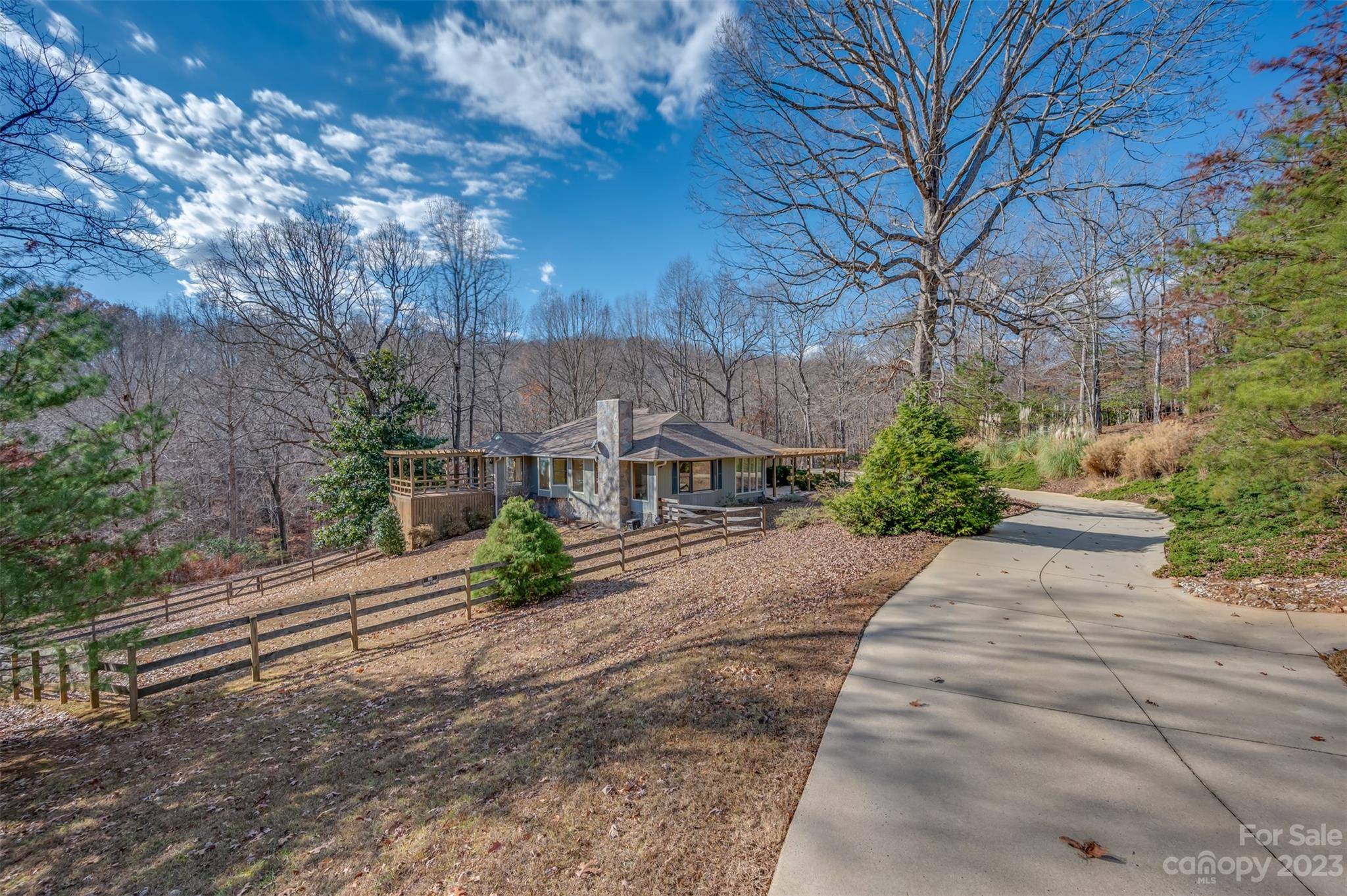 Tryon, NC 28782,300 Riverknoll LN