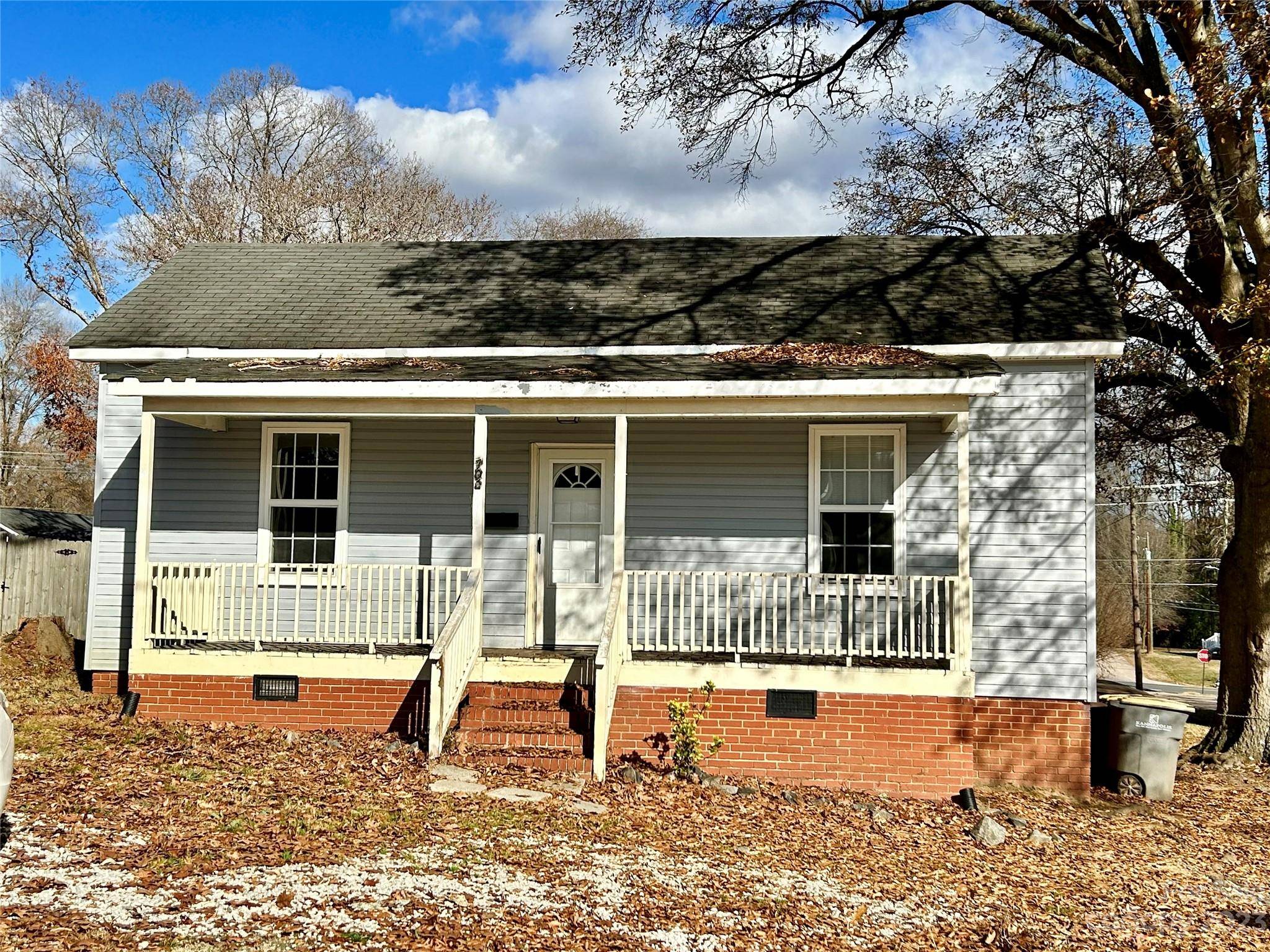 Kannapolis, NC 28081,700 Briarwood ST