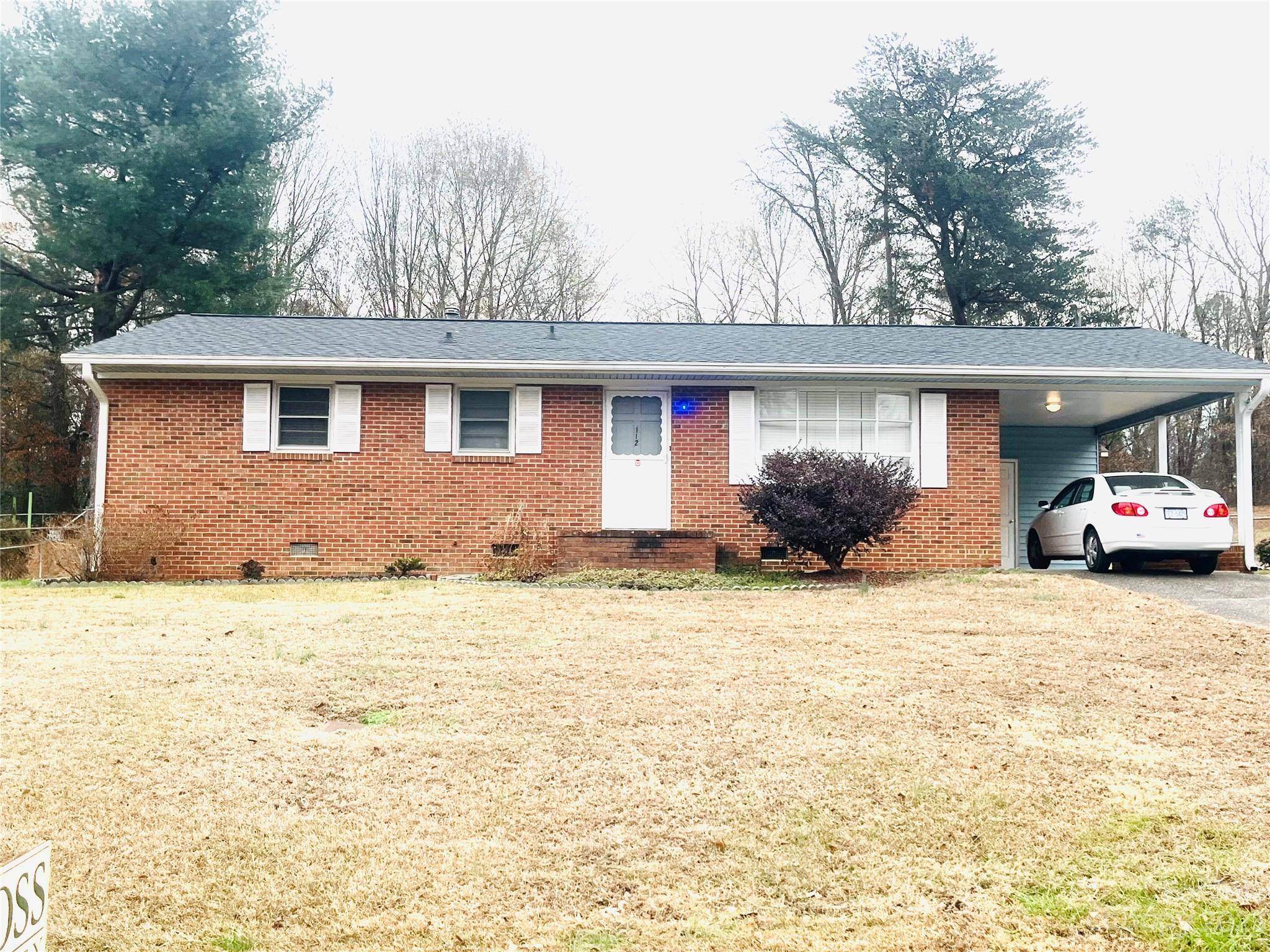 Mount Holly, NC 28120,112 Howie ST