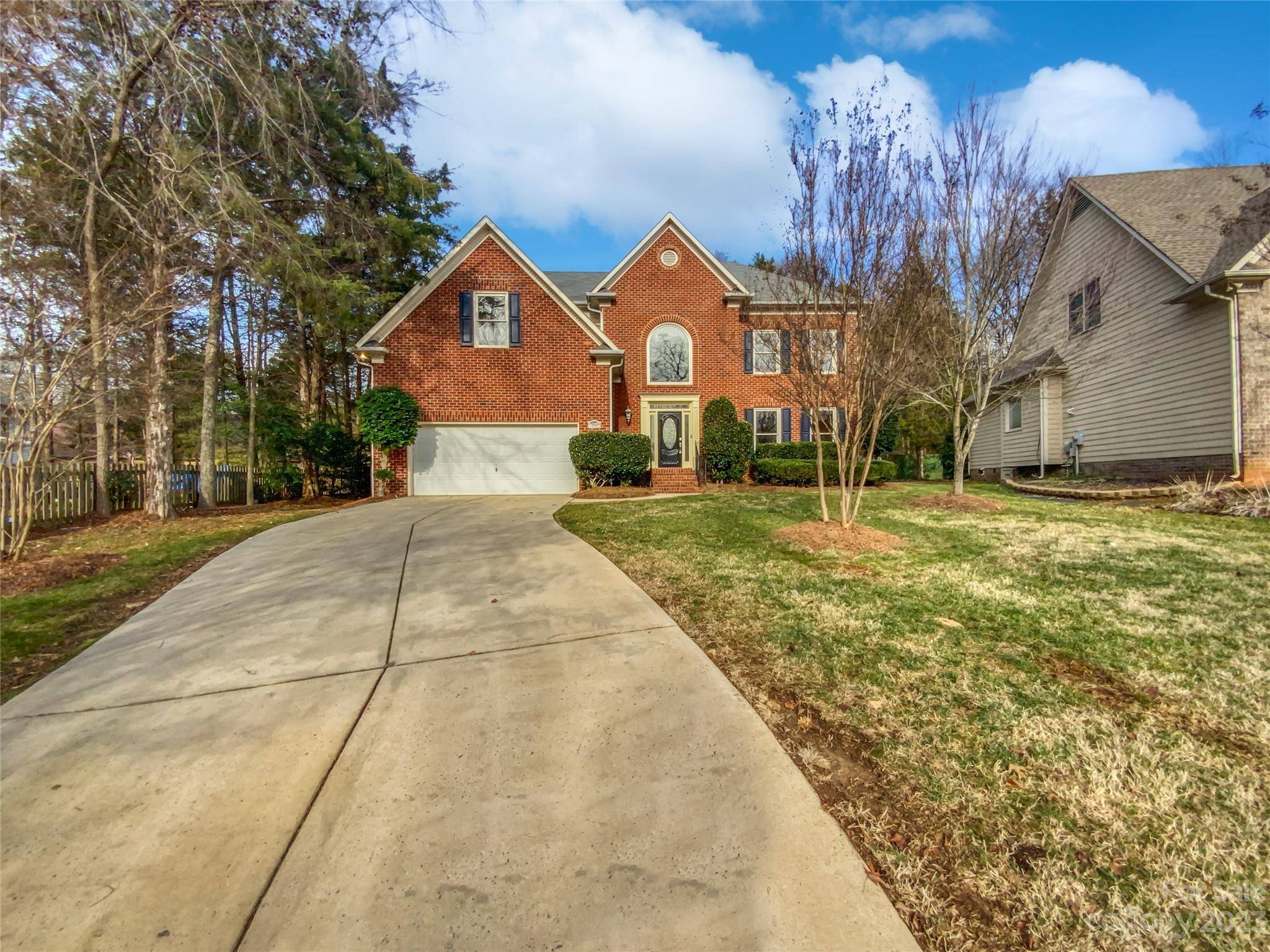 Charlotte, NC 28273,12307 Oakbriar LN