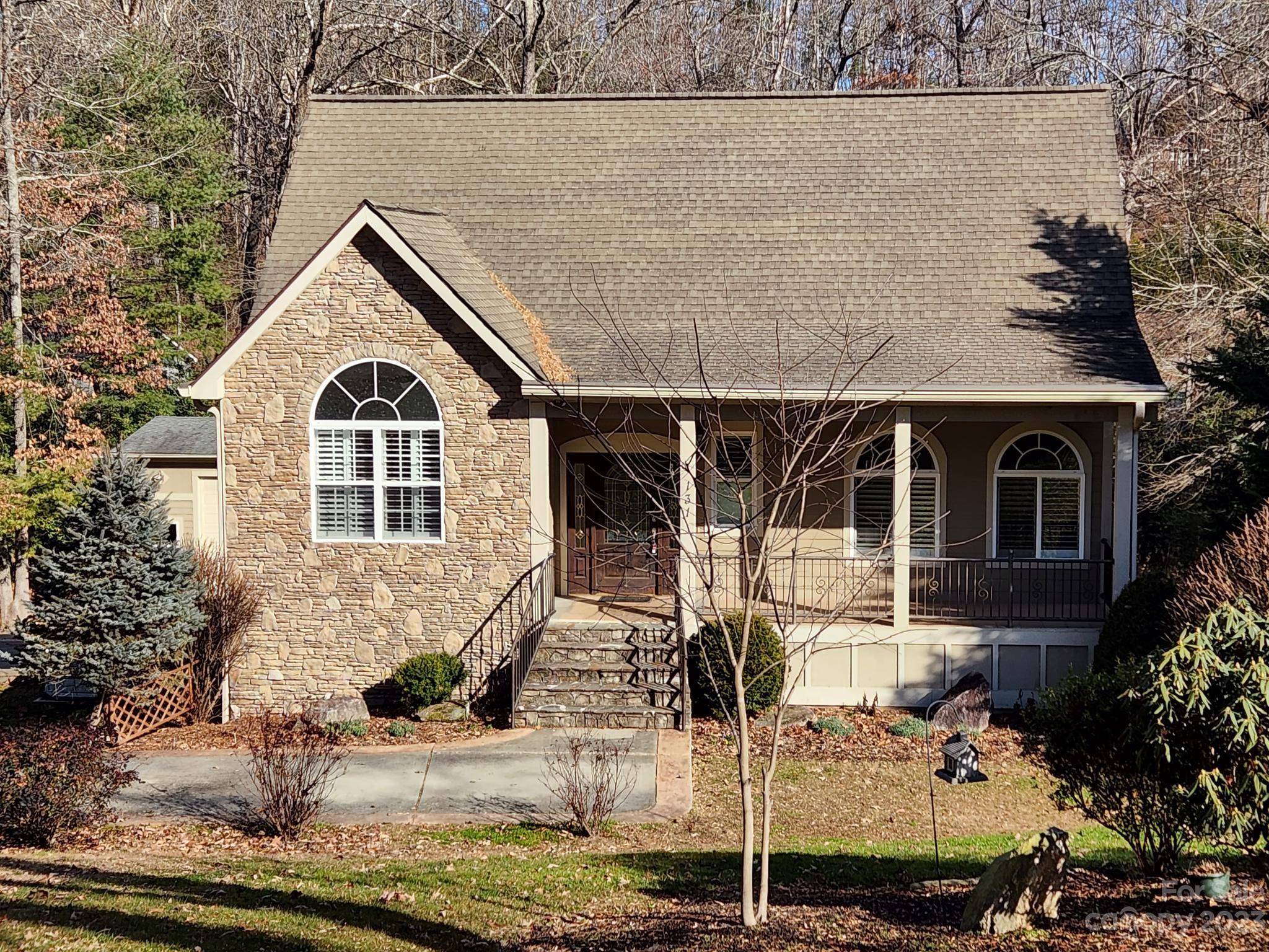 Hendersonville, NC 28792,131 Shelly DR