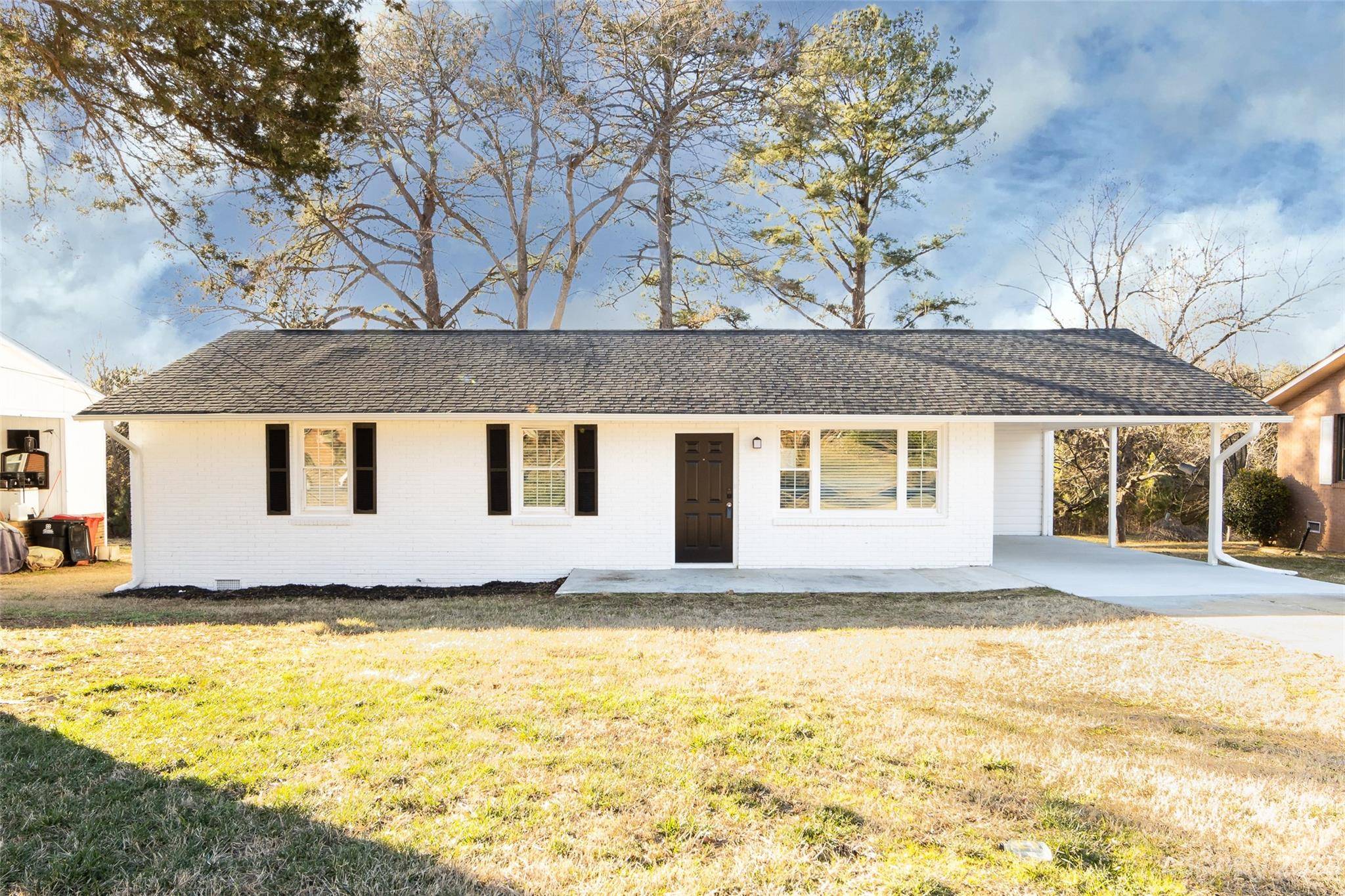 Davidson, NC 28036,636 Westside TER