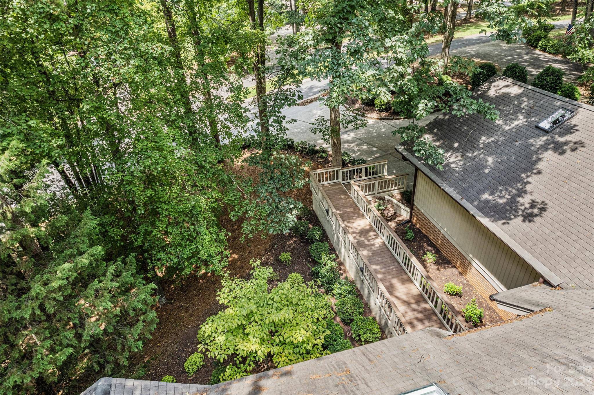 Lake Wylie, SC 29710,23 Timberidge DR