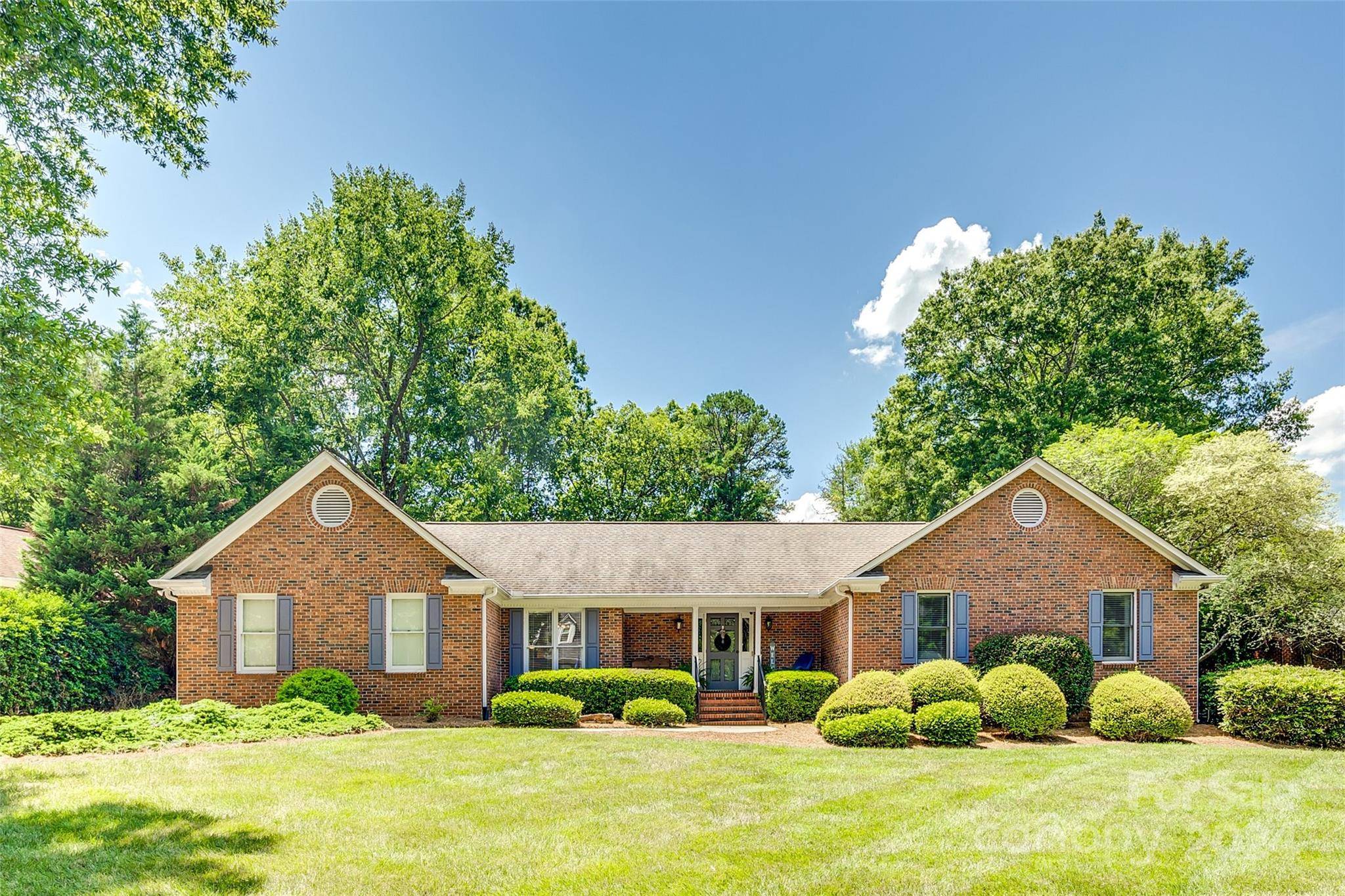 Rock Hill, SC 29732,1849 Shorewood DR