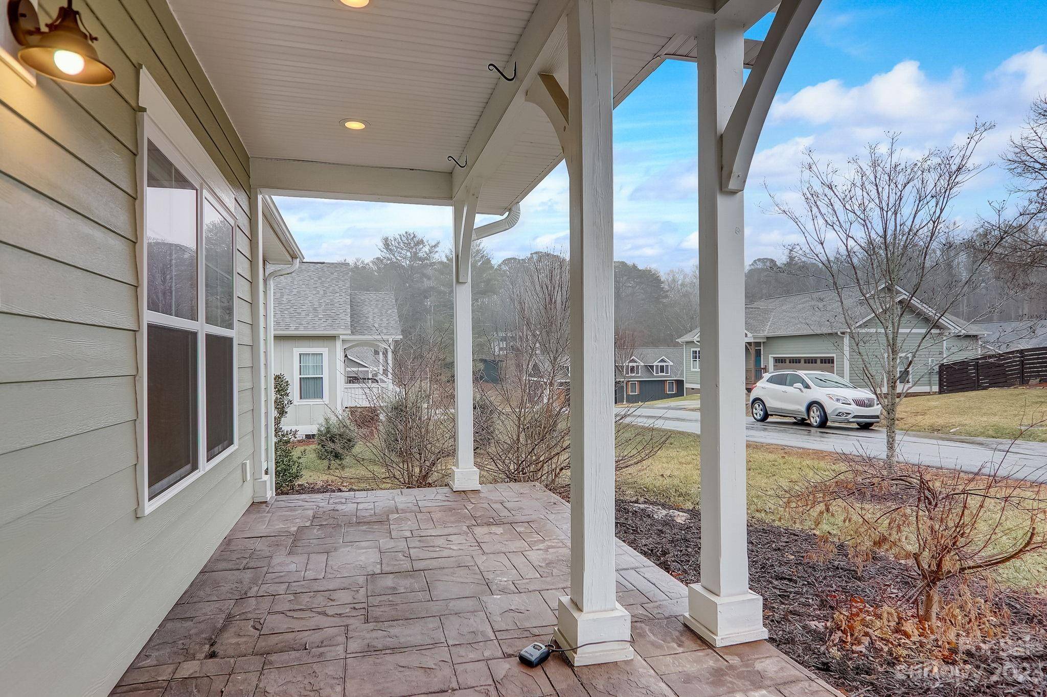 Swannanoa, NC 28778,8 Vedder WAY