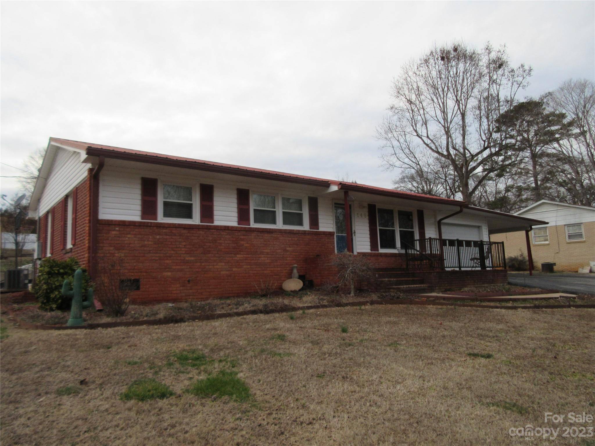 Rutherfordton, NC 28139,145 Hodge ST