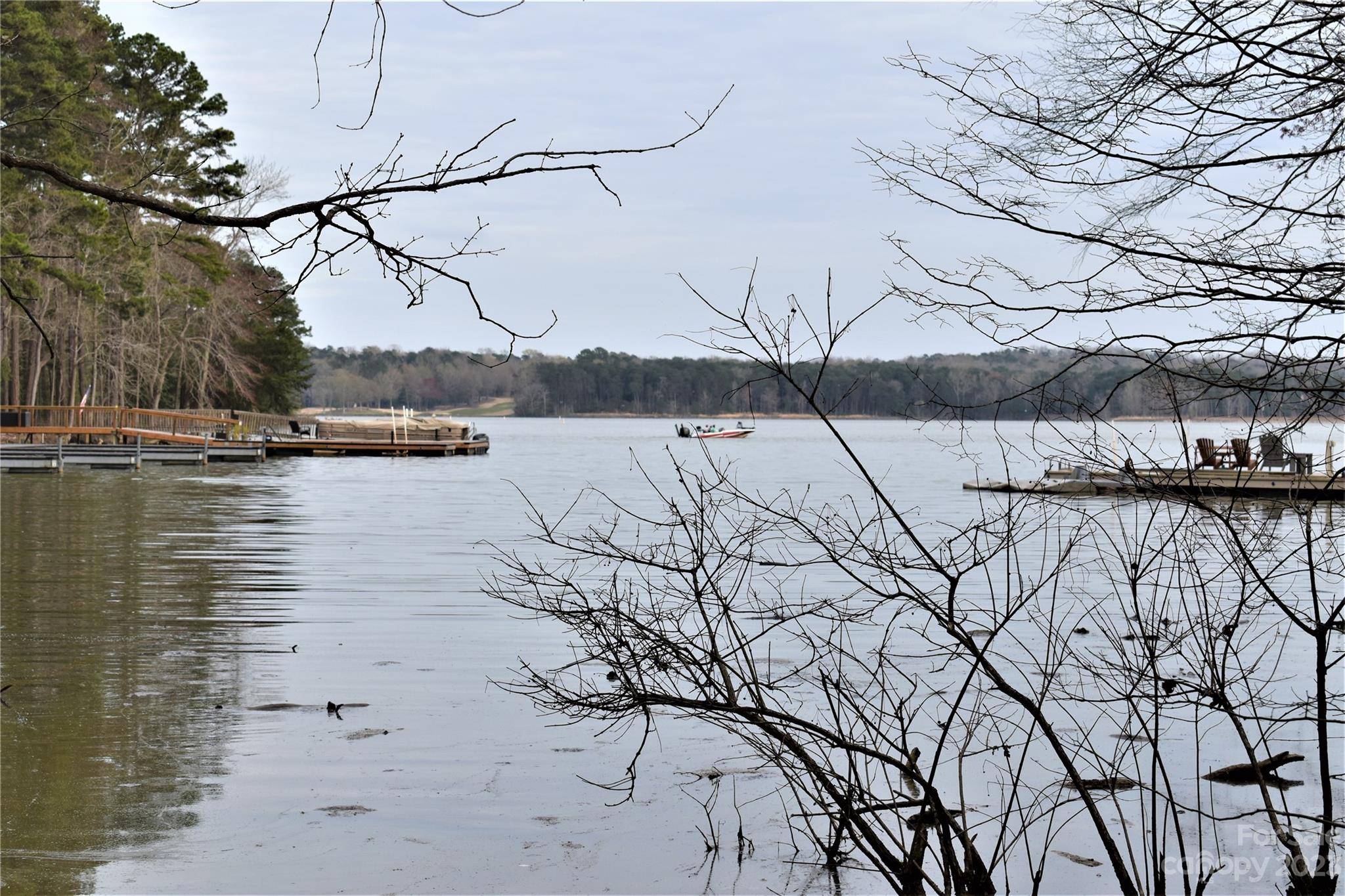 Badin Lake, NC 28127,333 Pearl Bay DR