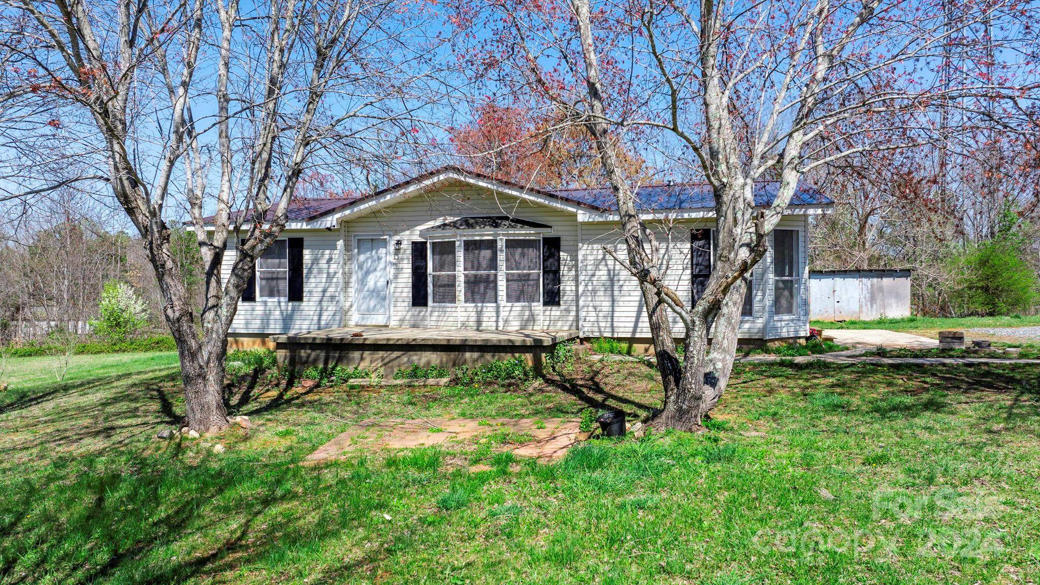 Connelly Springs, NC 28612,6135 George Hildebran DR