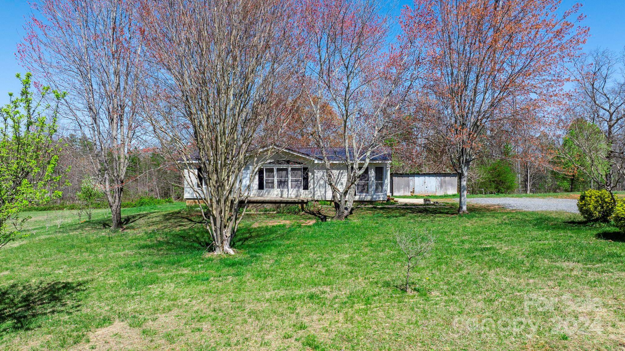 Connelly Springs, NC 28612,6135 George Hildebran DR