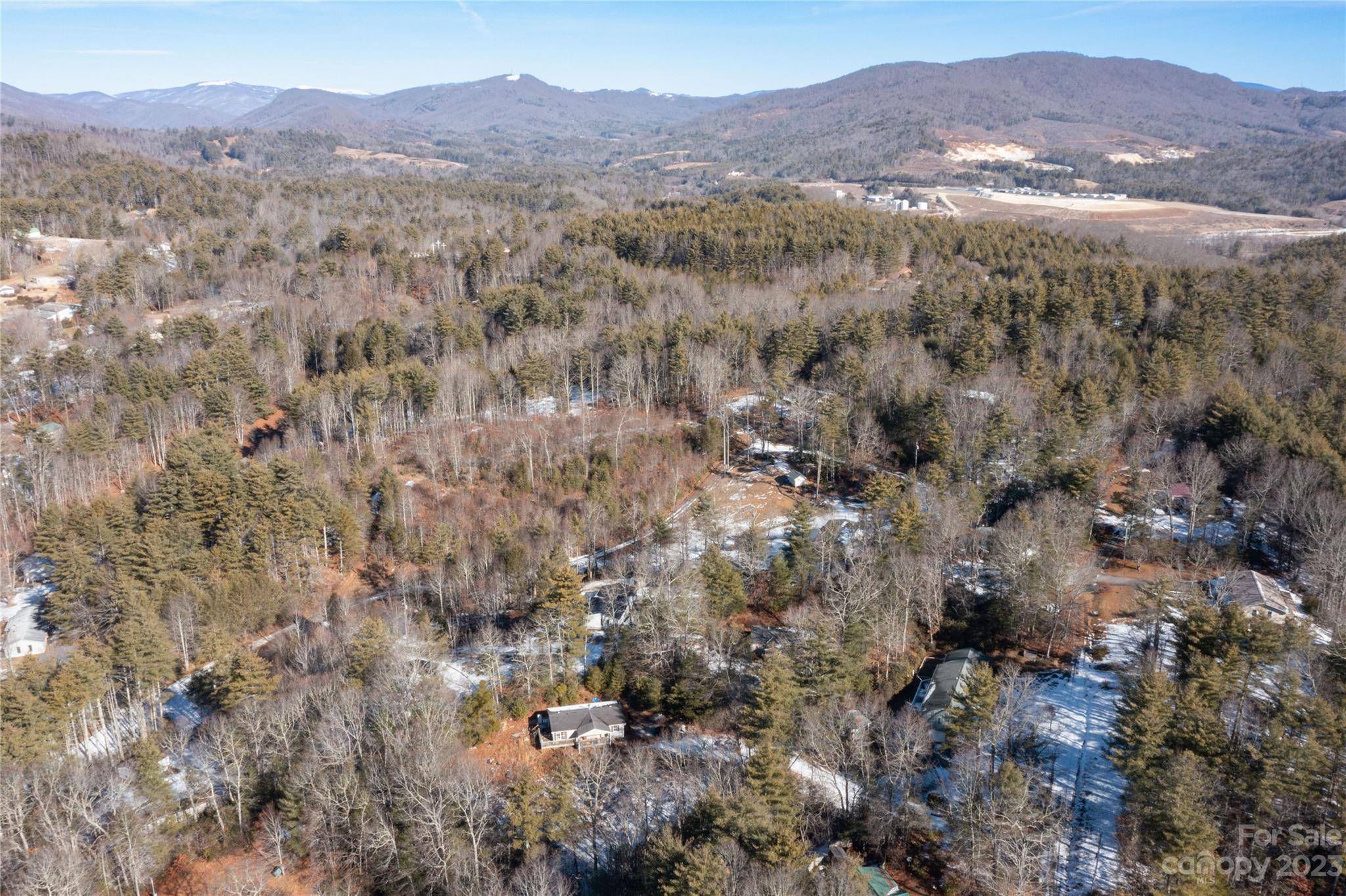 Spruce Pine, NC 28777,185 Almalene DR