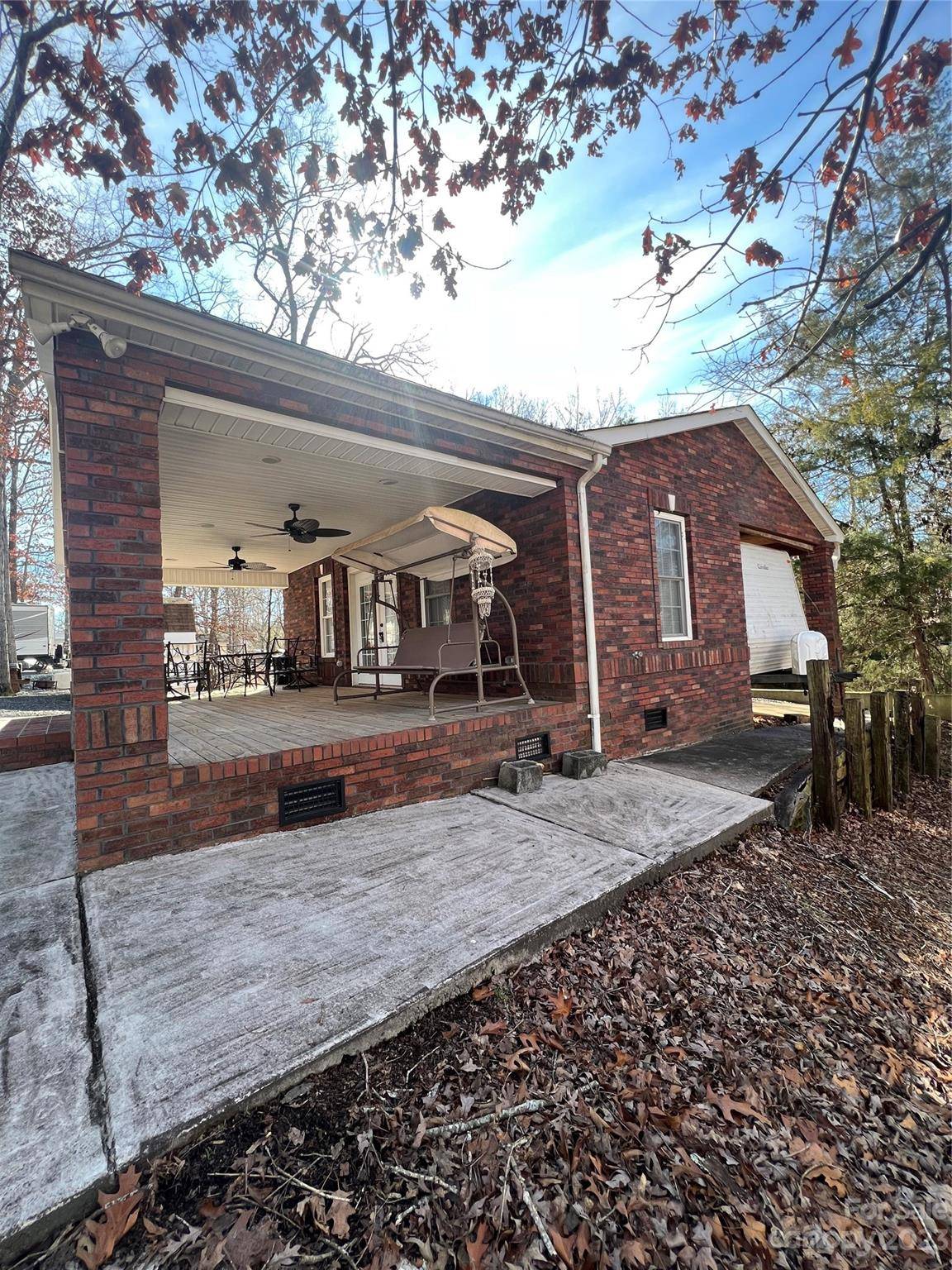 Mount Gilead, NC 27306,129 Twin Bluff TRL