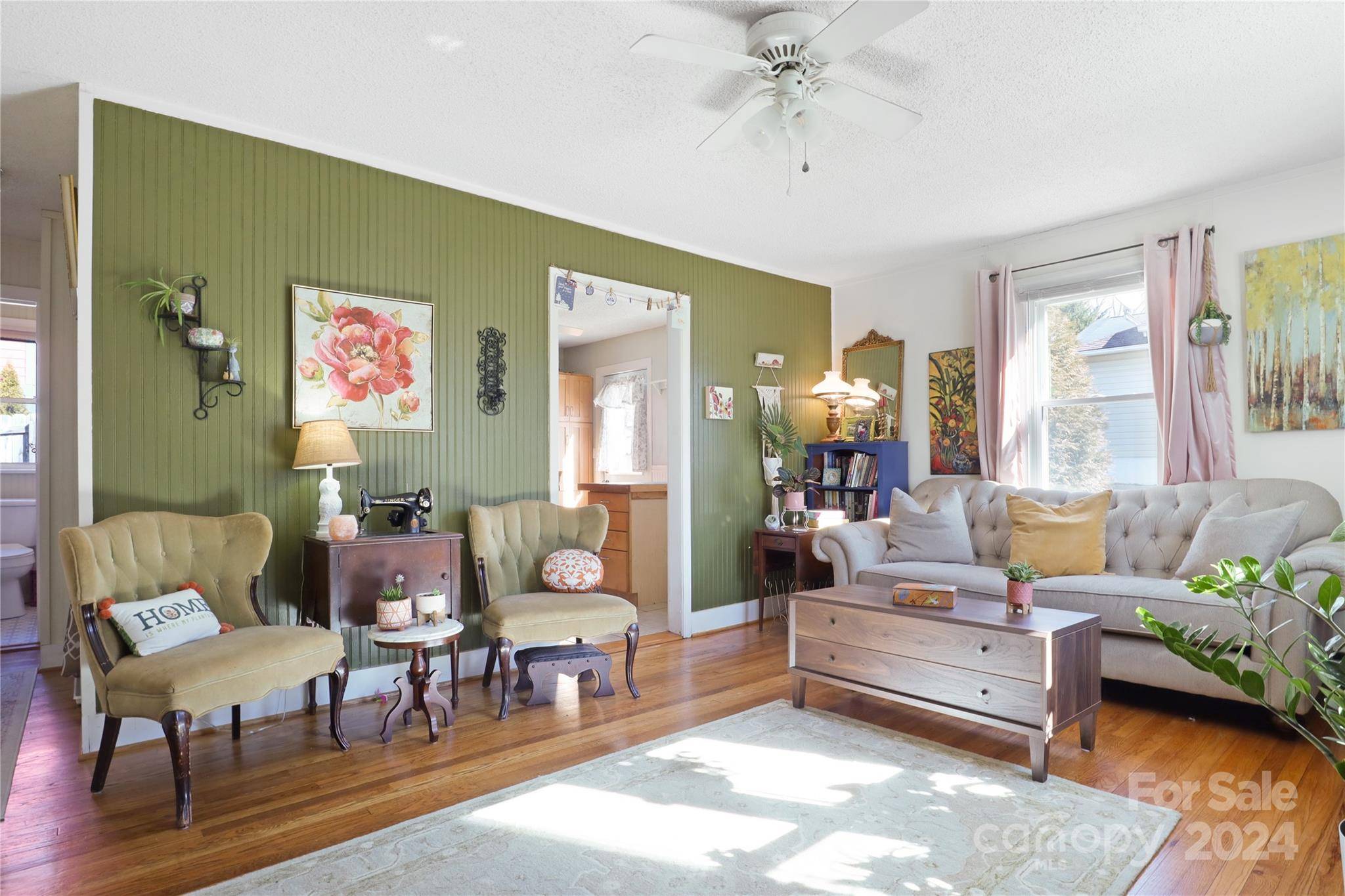 Asheville, NC 28806,75 5th AVE