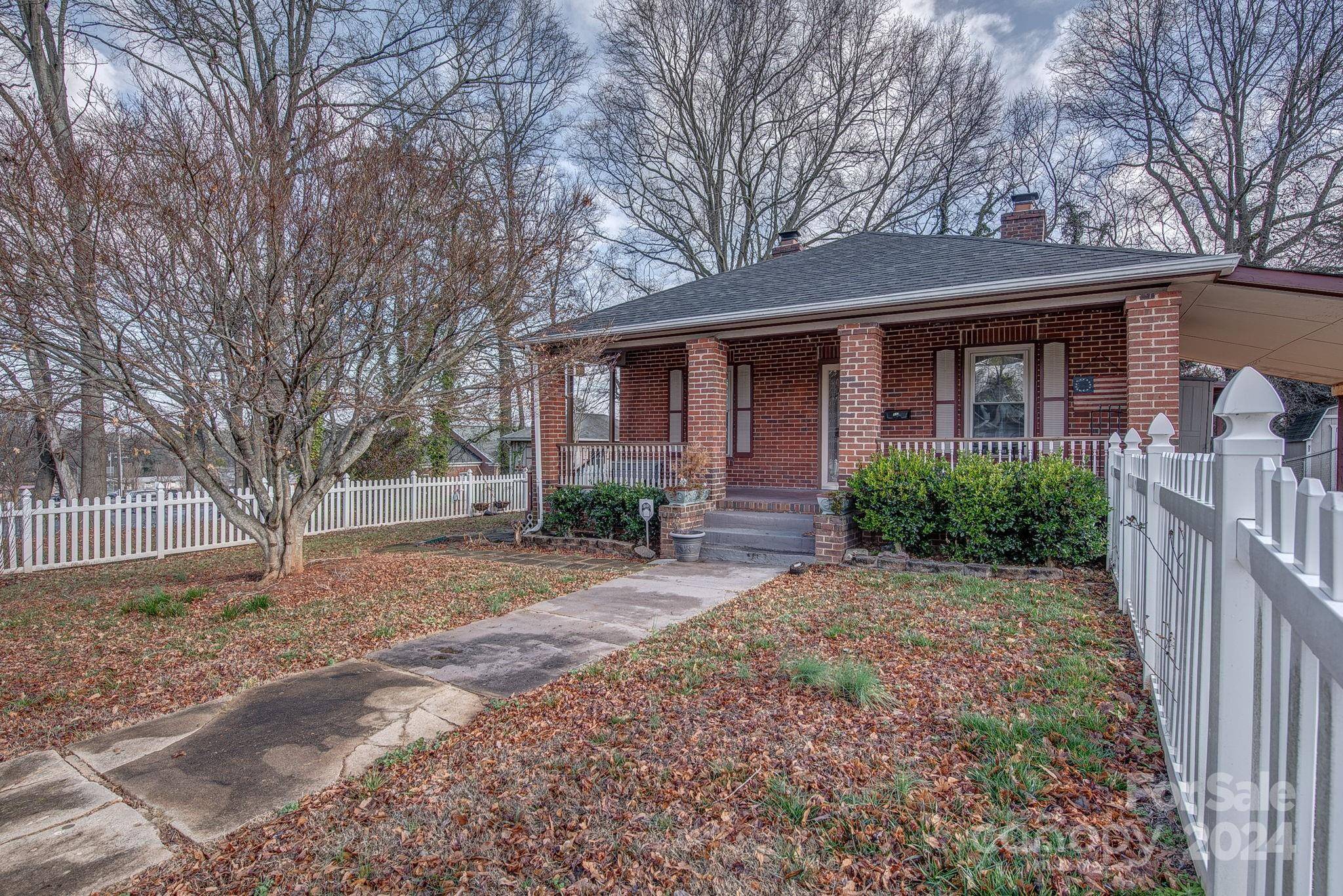 Mount Holly, NC 28120,333 Scott ST