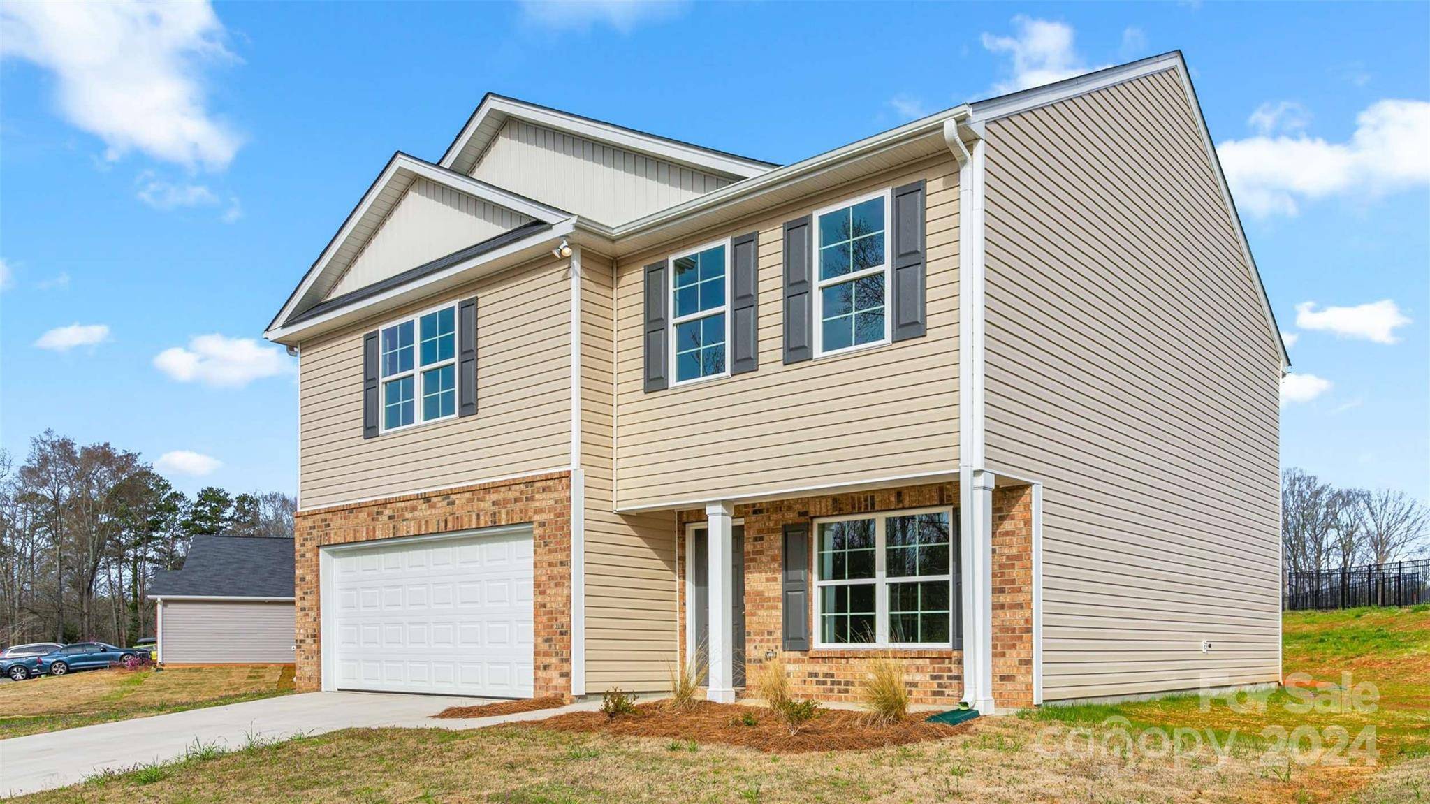 Lexington, NC 27292,452 Hickory Point DR