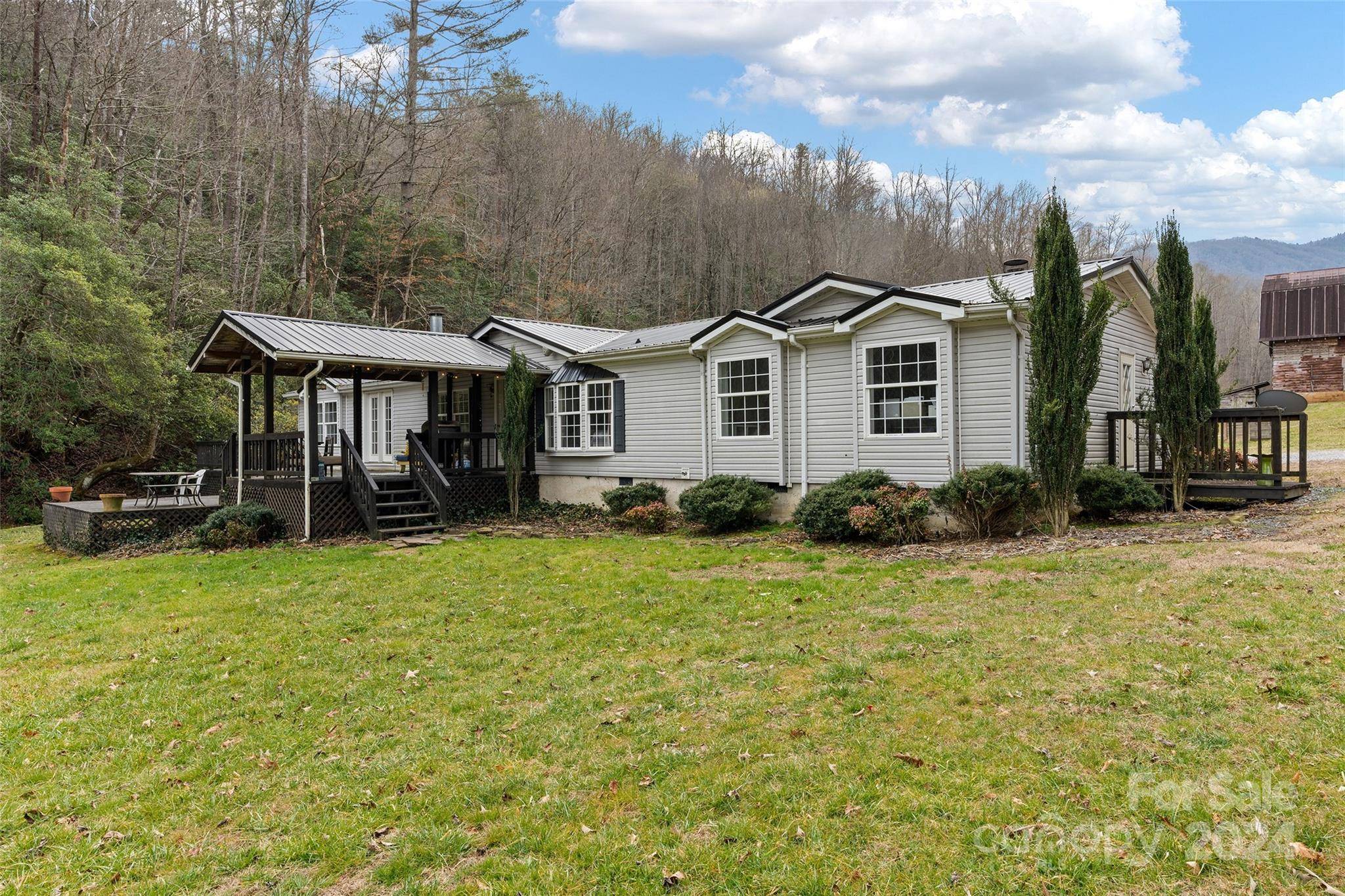 Sylva, NC 28789,241 Beech Tree RD