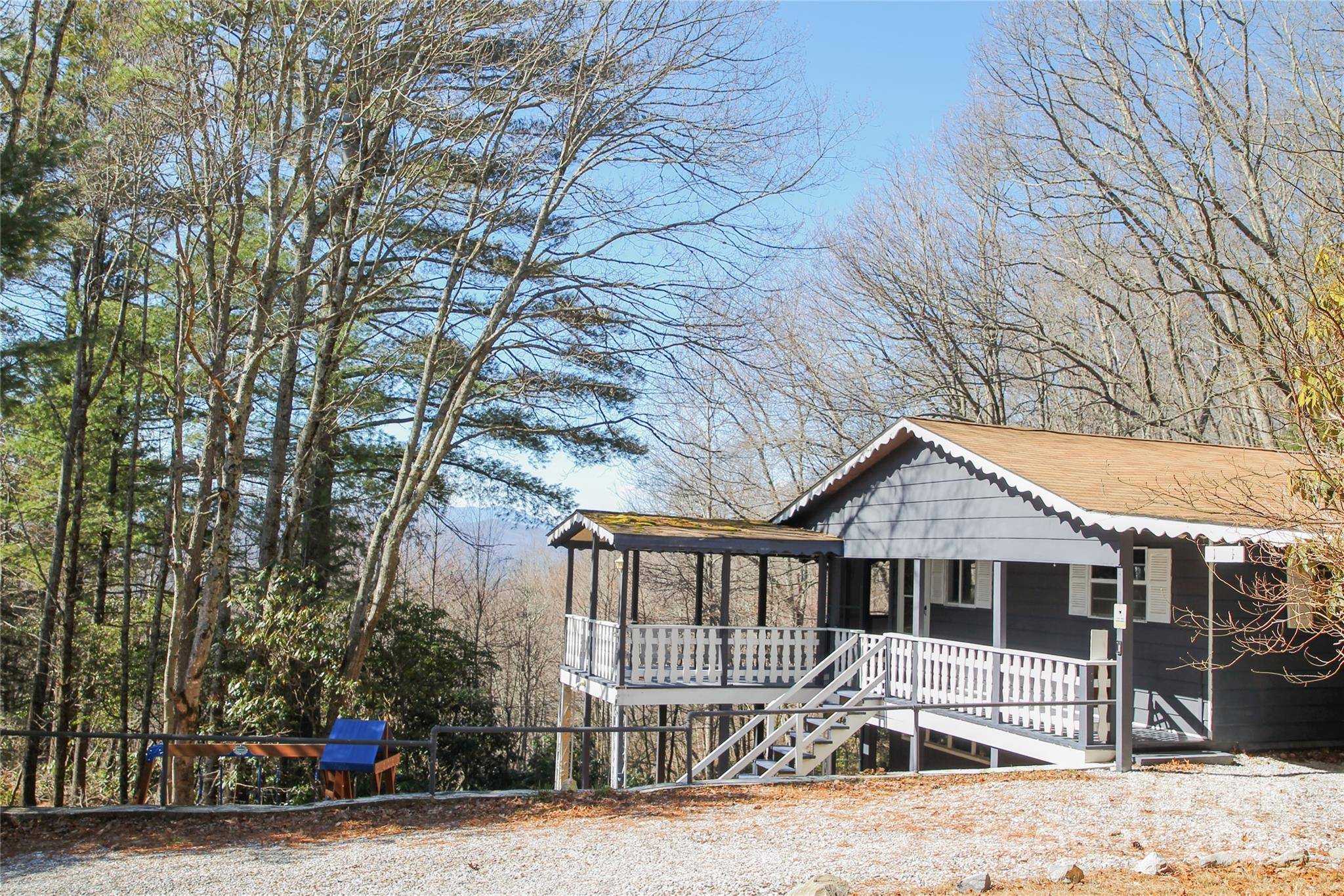 Spruce Pine, NC 28777,101 Walter CIR