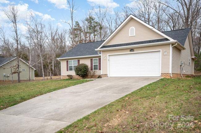 Wingate, NC 28174,2208 Larkspur LN