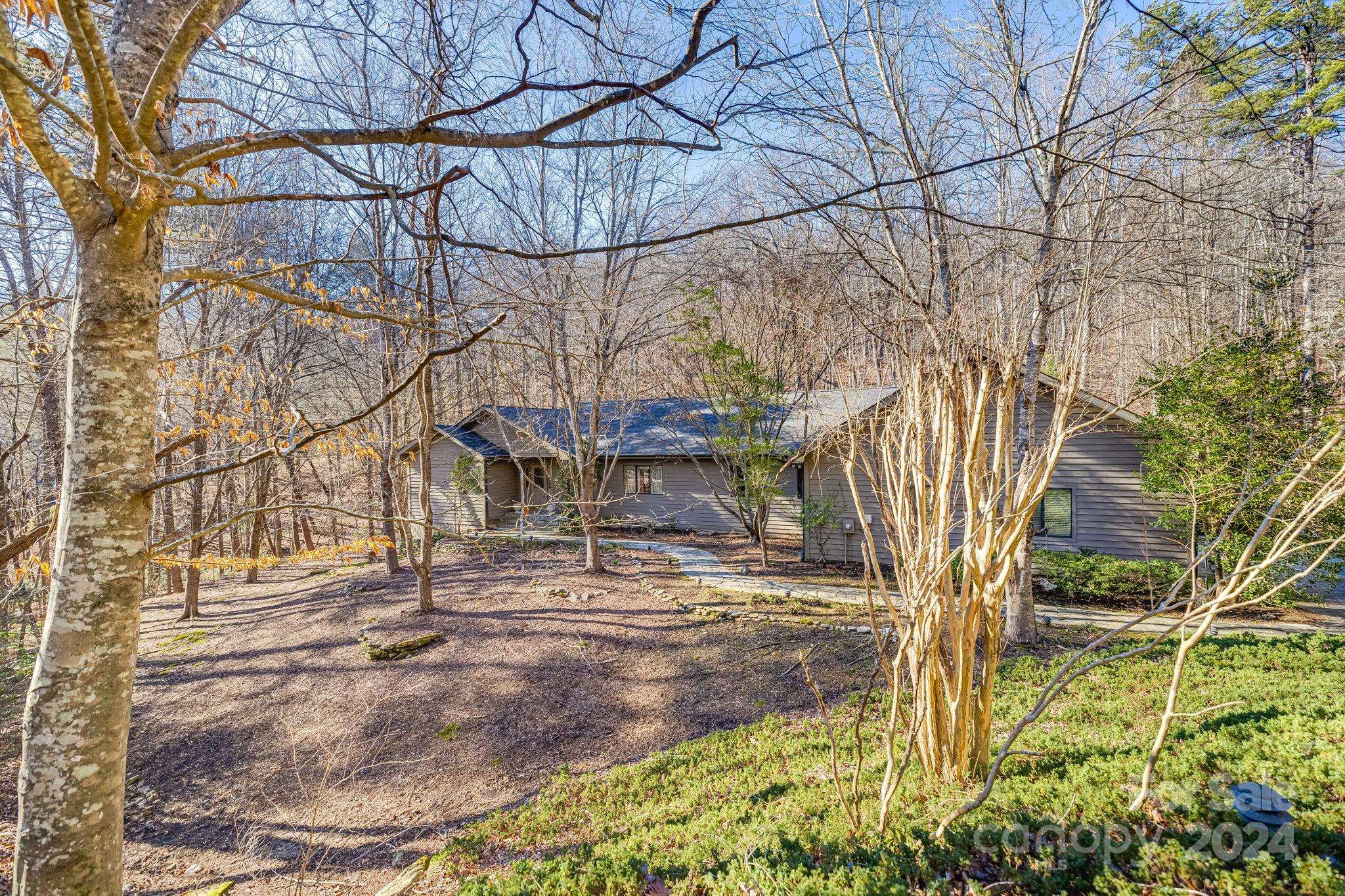 Lake Lure, NC 28746,165 Chinquapin RD #87