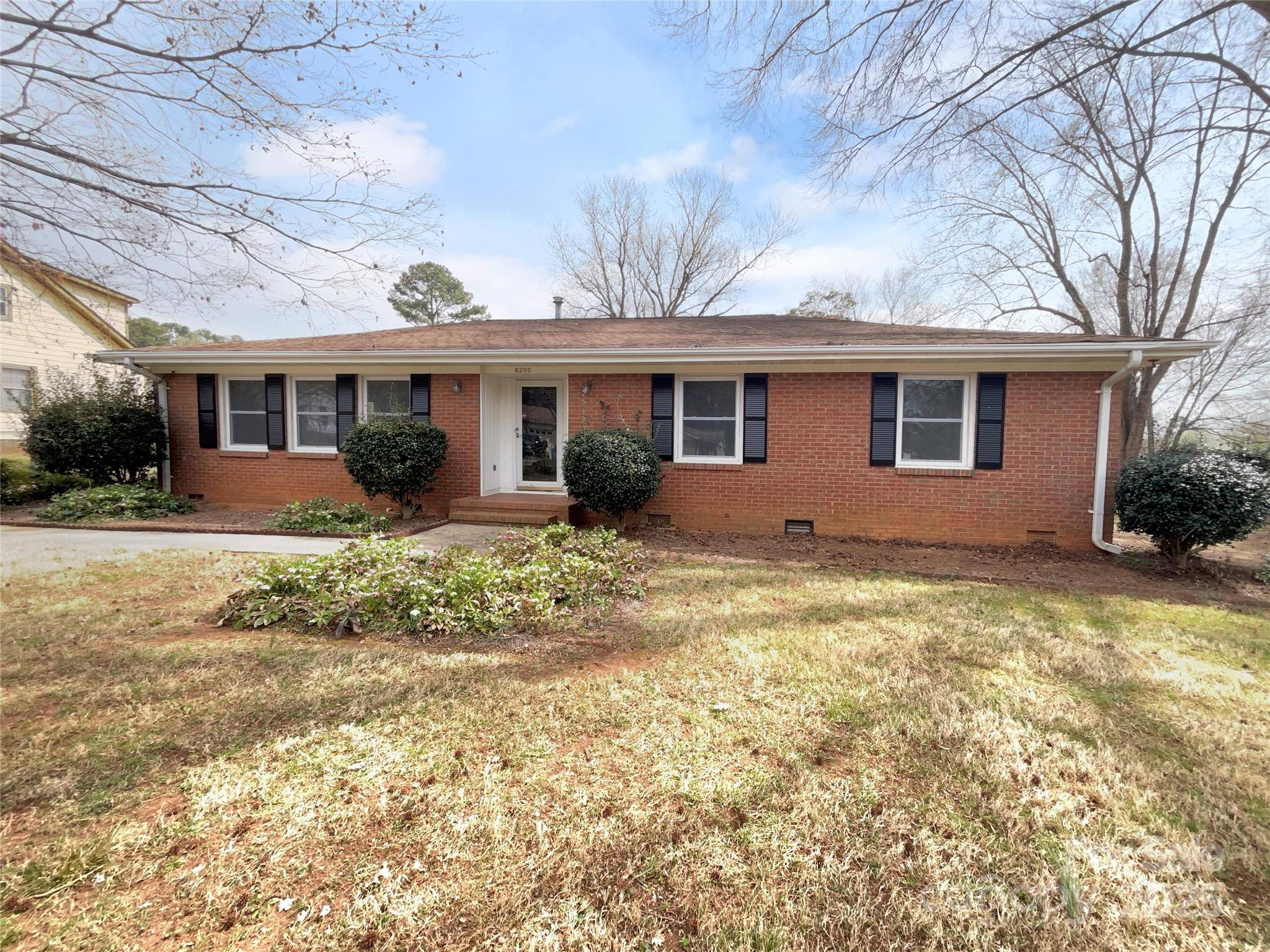 Charlotte, NC 28214,6200 Swift Arrow LN