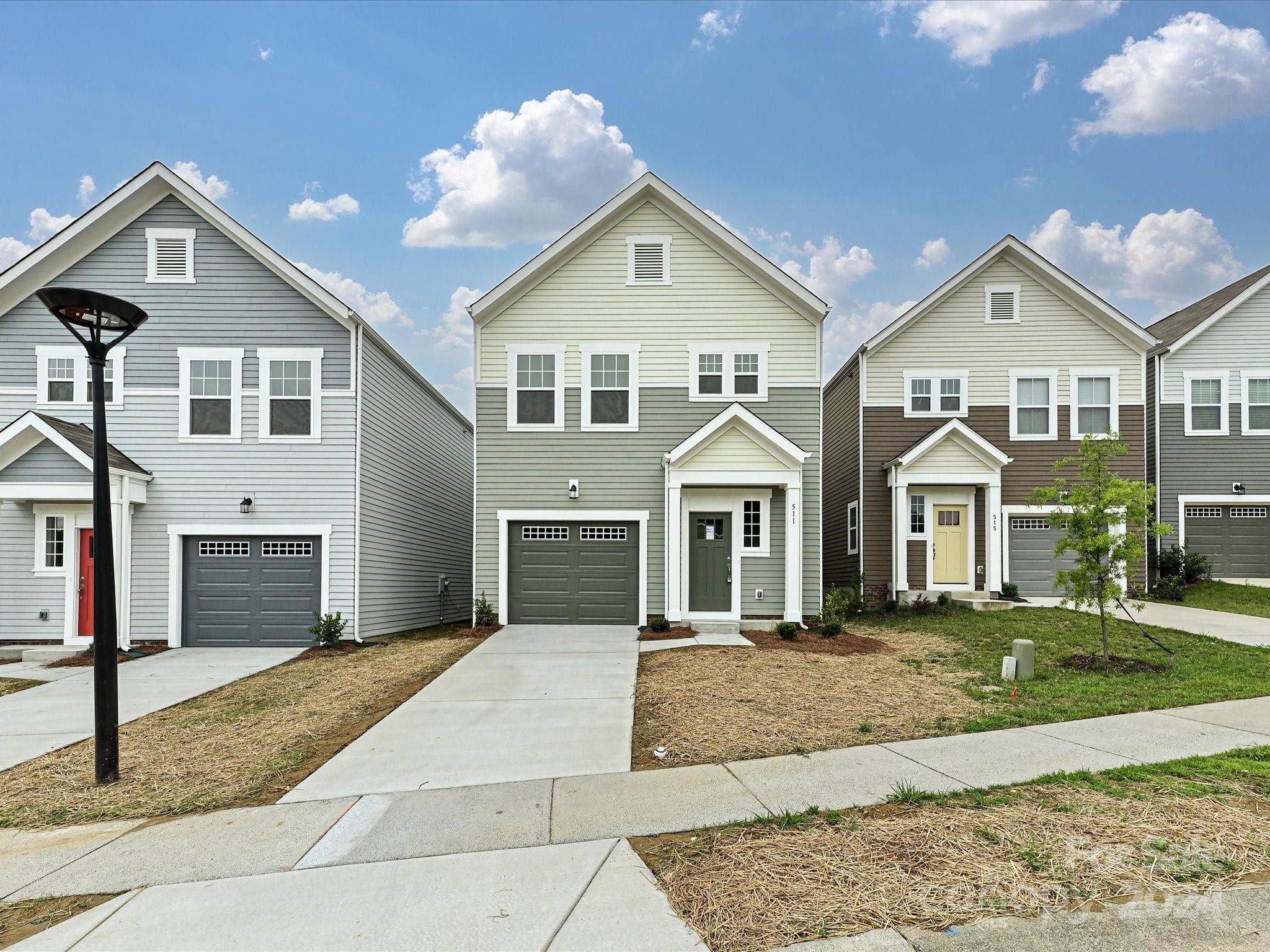 Charlotte, NC 28214,511 Kingsway CIR