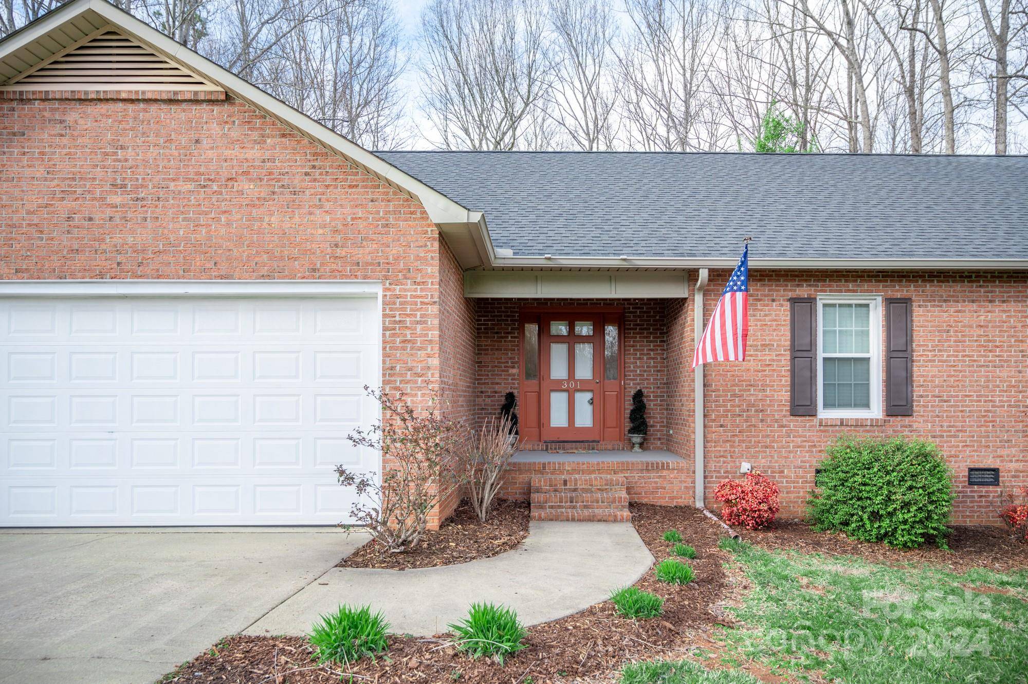 China Grove, NC 28023,301 Frontier CIR