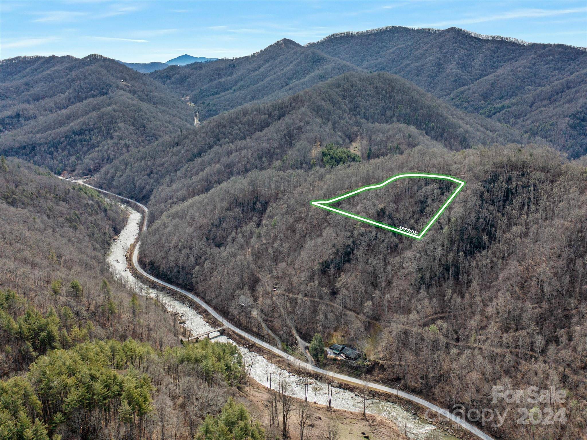 Burnsville, NC 28714,Lot 32 Sugarloaf Mountain EST