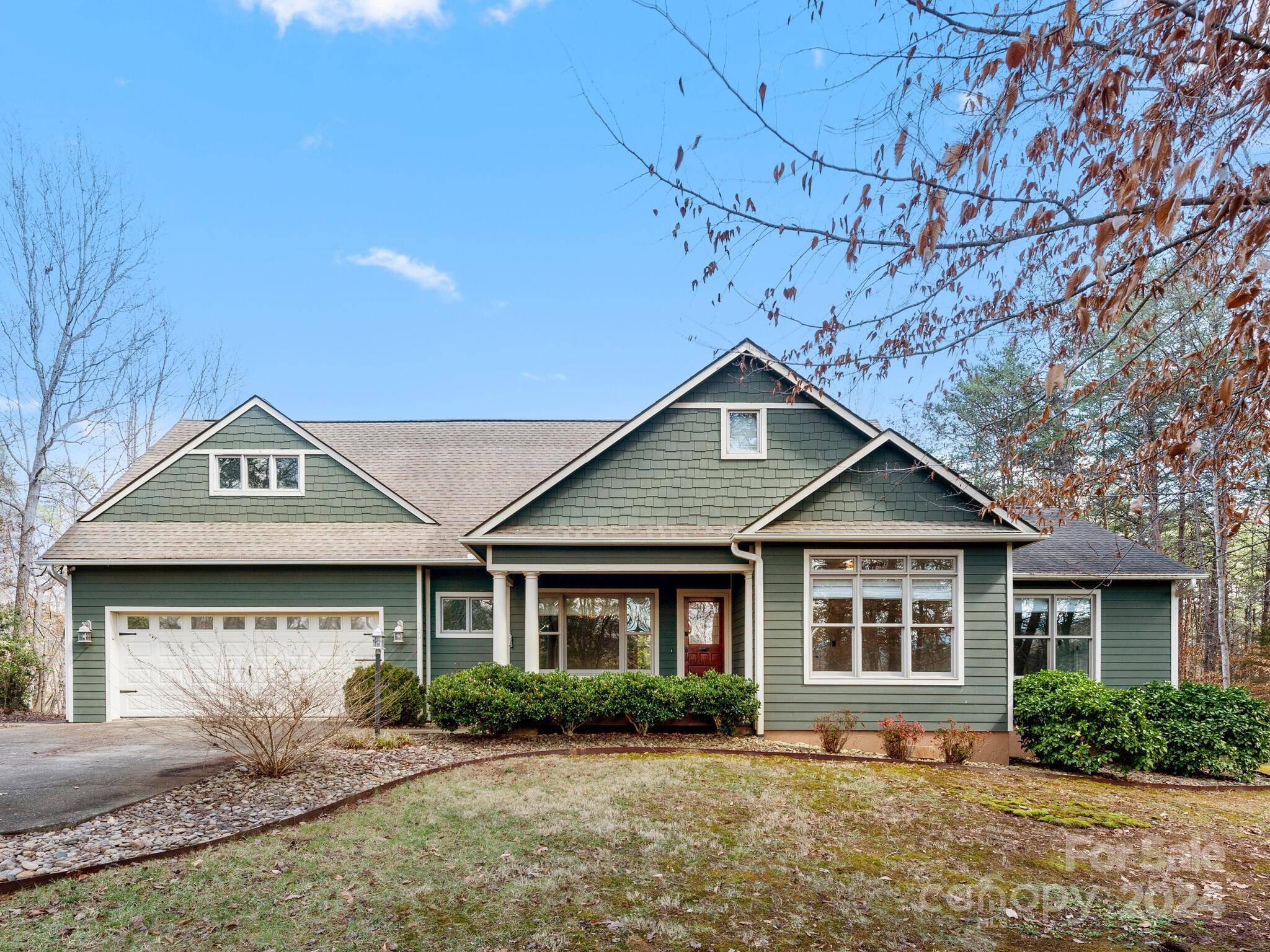 Lake Lure, NC 28746,129 Mcintosh CIR