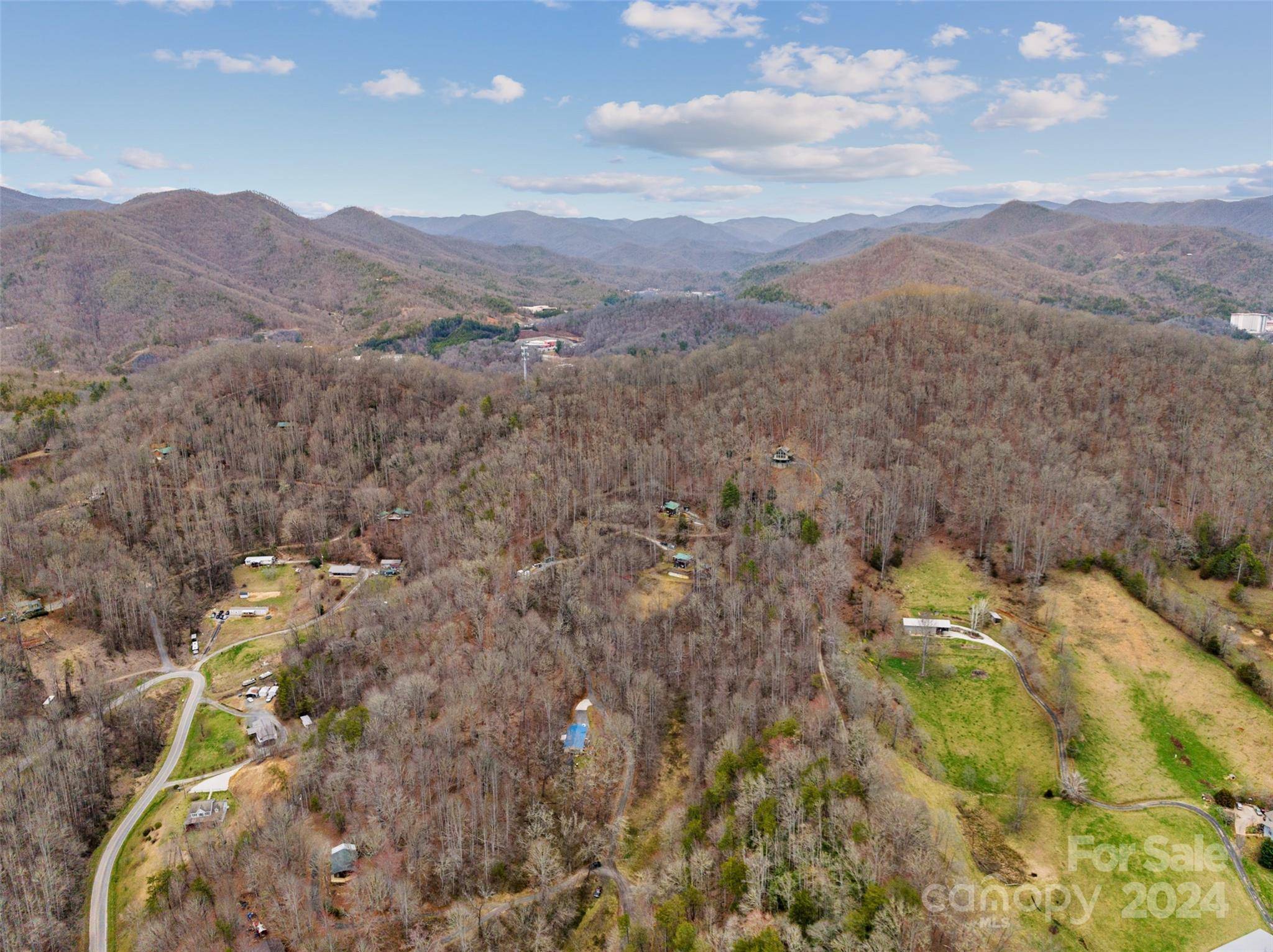 Whittier, NC 28789,00 Boot Hill LN #C1/C2