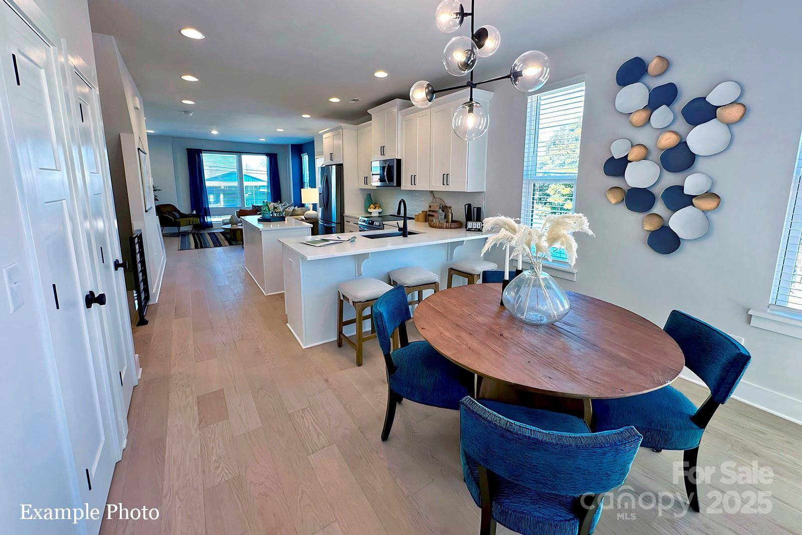 Charlotte, NC 28206,1013 North End DR #26