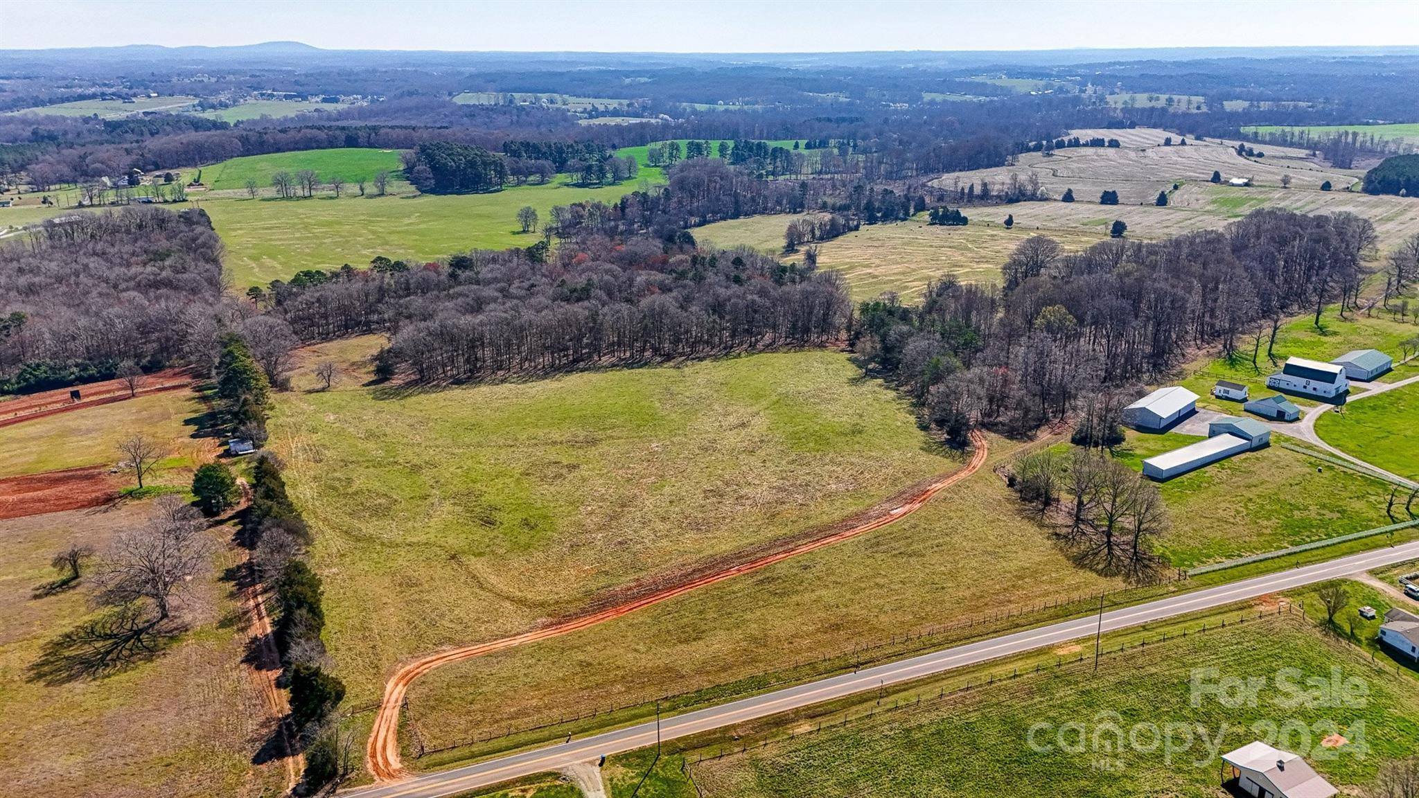 Lincolnton, NC 28092,5256 Hickory Lincolnton HWY