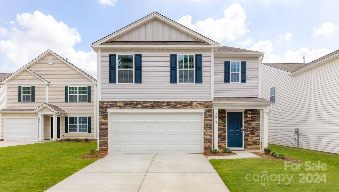 Dallas, NC 28034,1820 Bright Hope LN