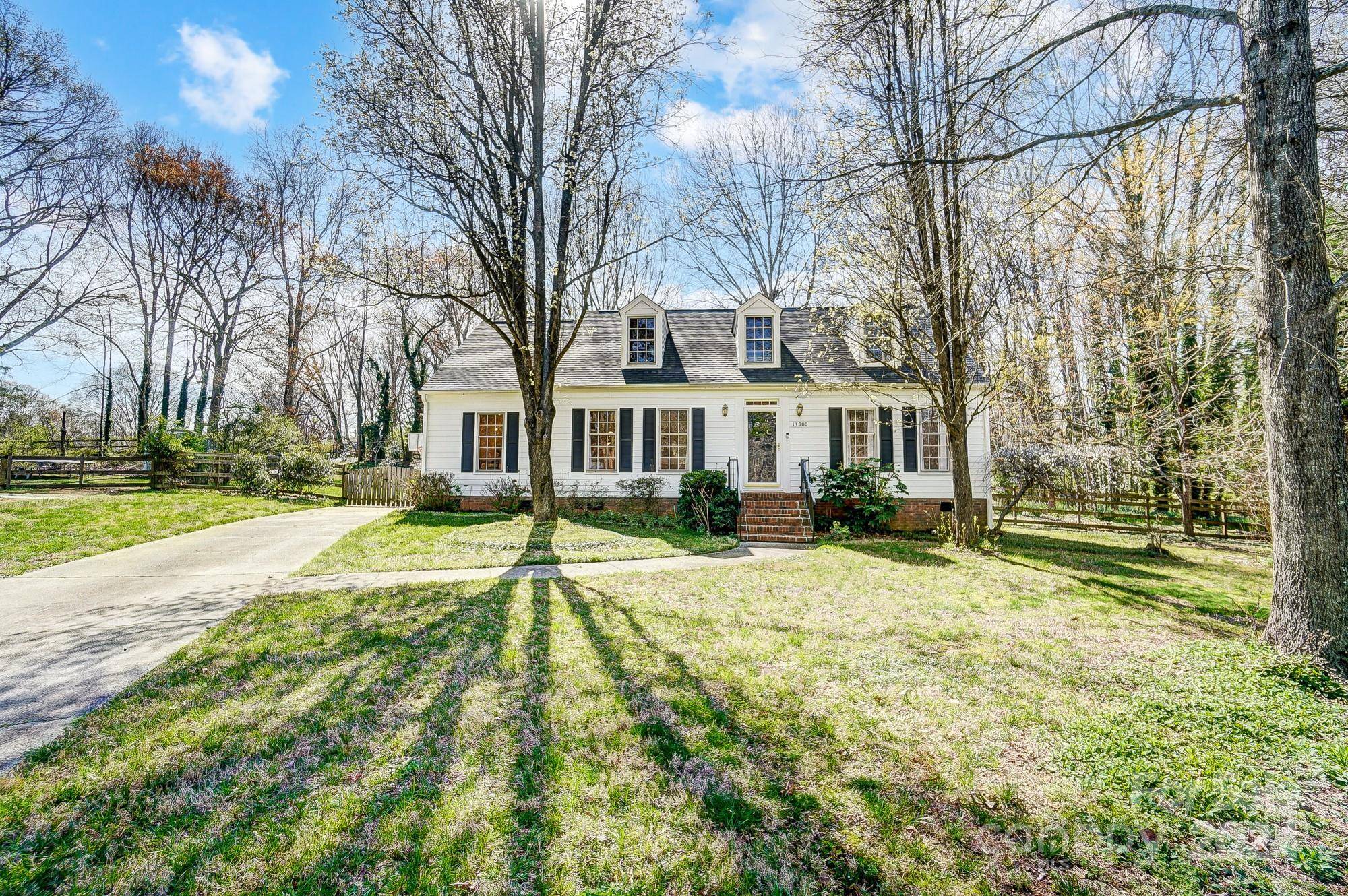 Matthews, NC 28105,13900 Double Girth CT