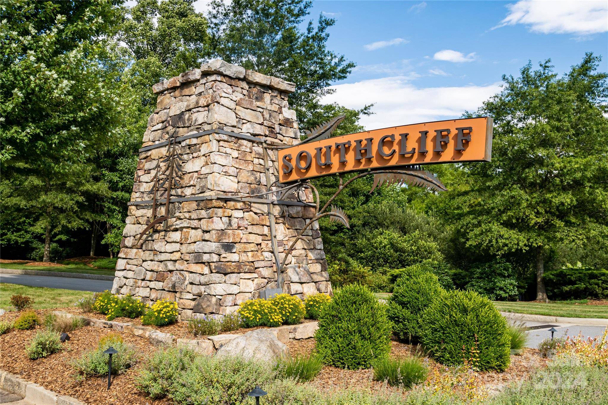 Fairview, NC 28730,506 Southcliff Pkwy #710