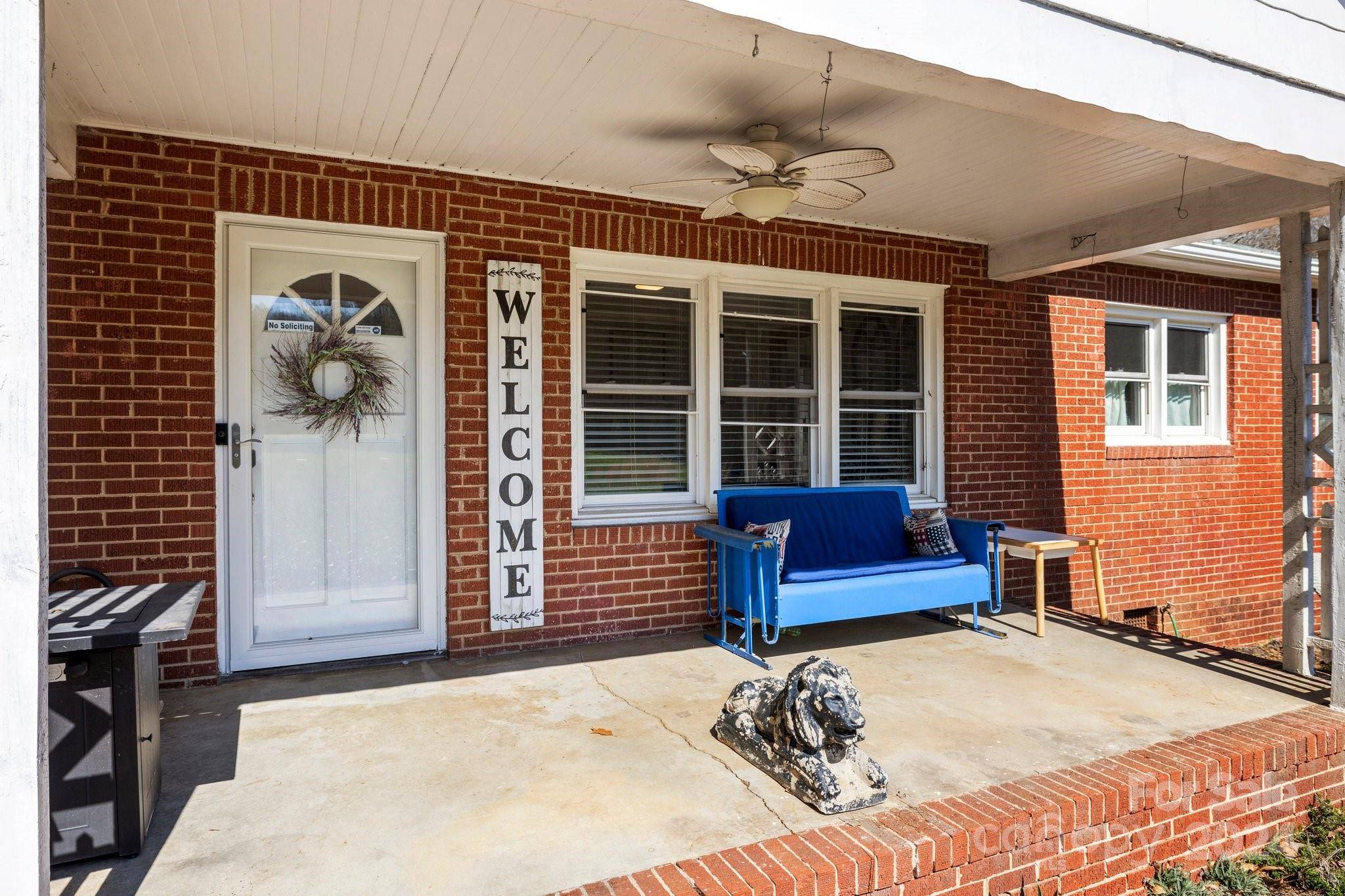 Charlotte, NC 28214,8300 Mount Holly RD