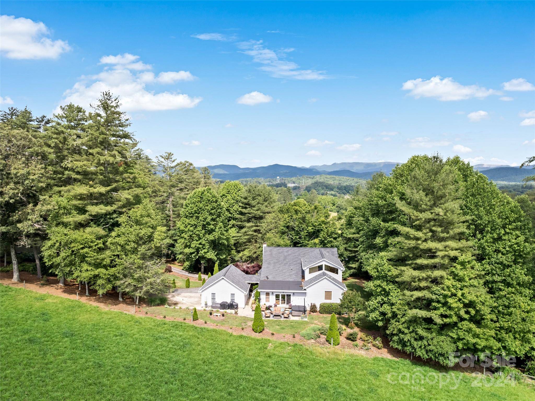 Pisgah Forest, NC 28768,135 Red Fox DR