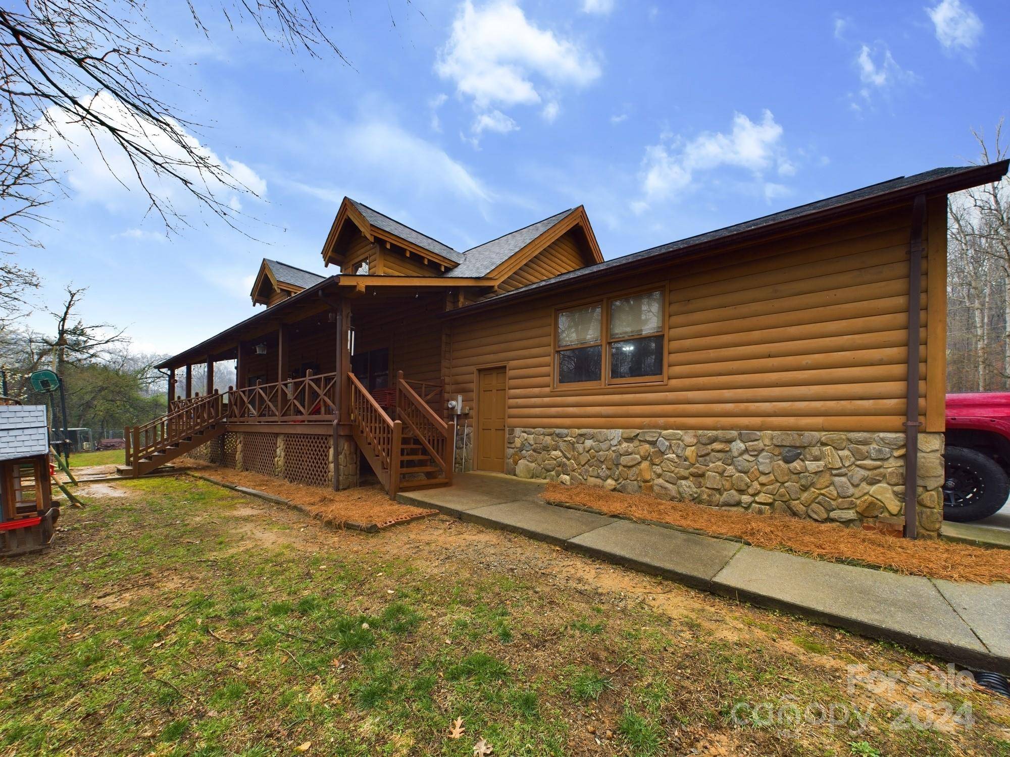 Taylorsville, NC 28681,67 Little Country LN