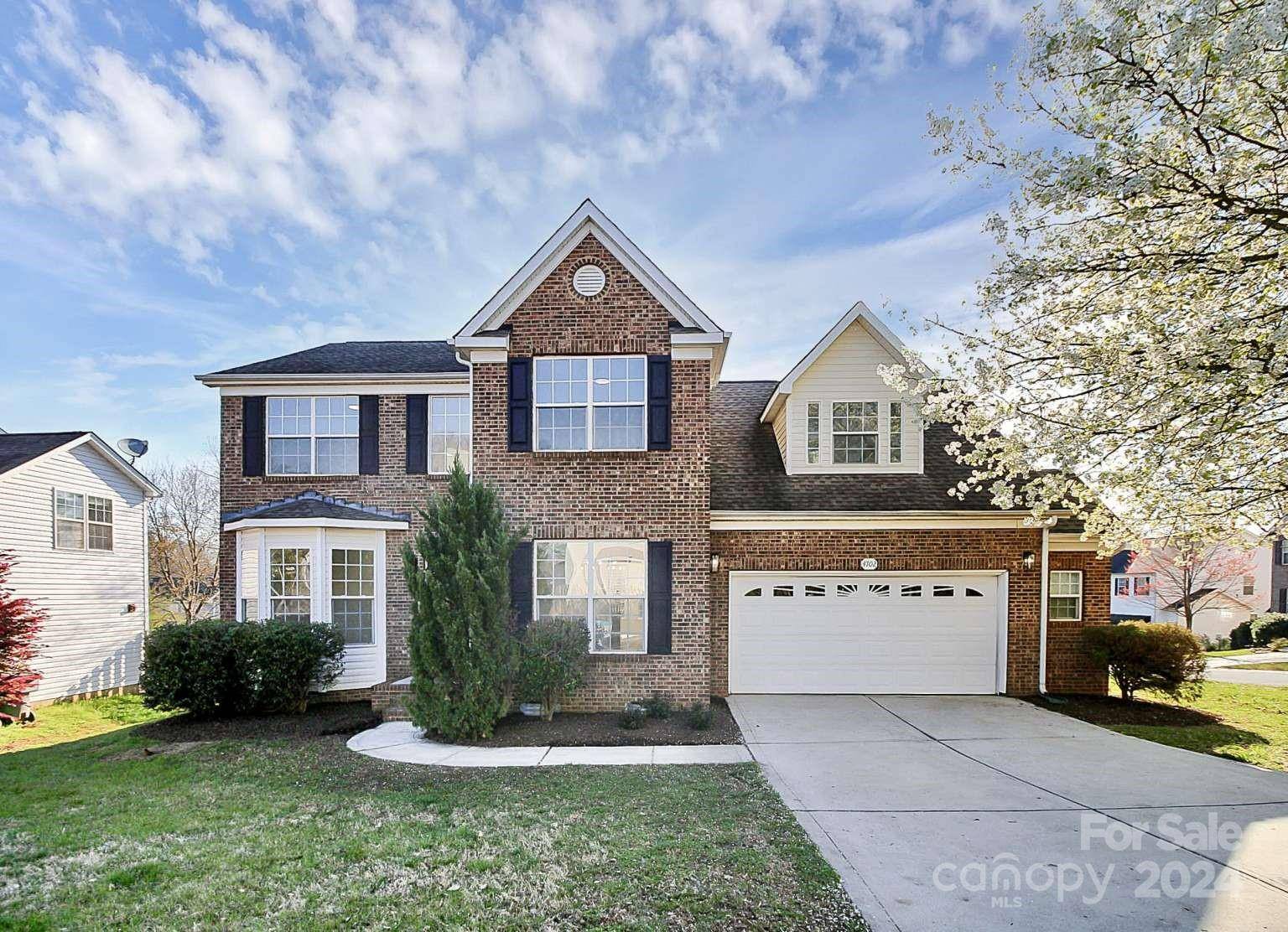 Charlotte, NC 28216,4702 Keeneland LN