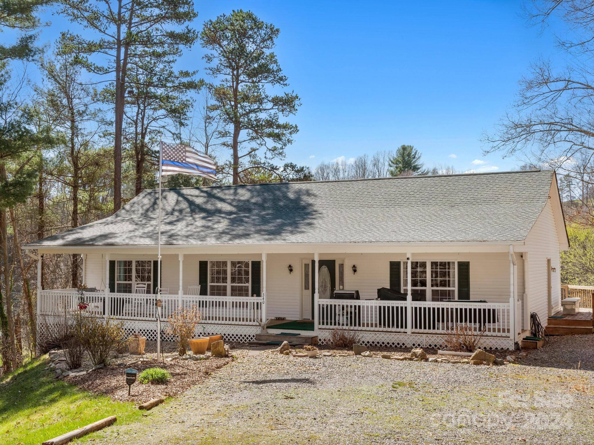 Leicester, NC 28748,340 Carolina Pine CT