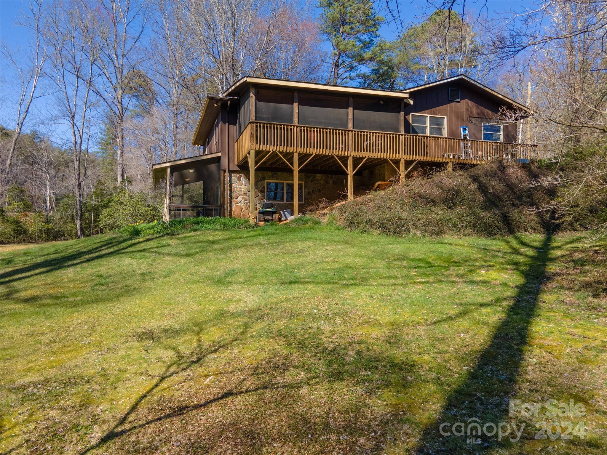 Bryson City, NC 28713,234 Welch RD