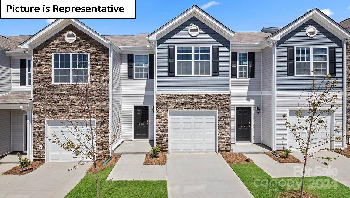Charlotte, NC 28216,9008 Lowfalls LN