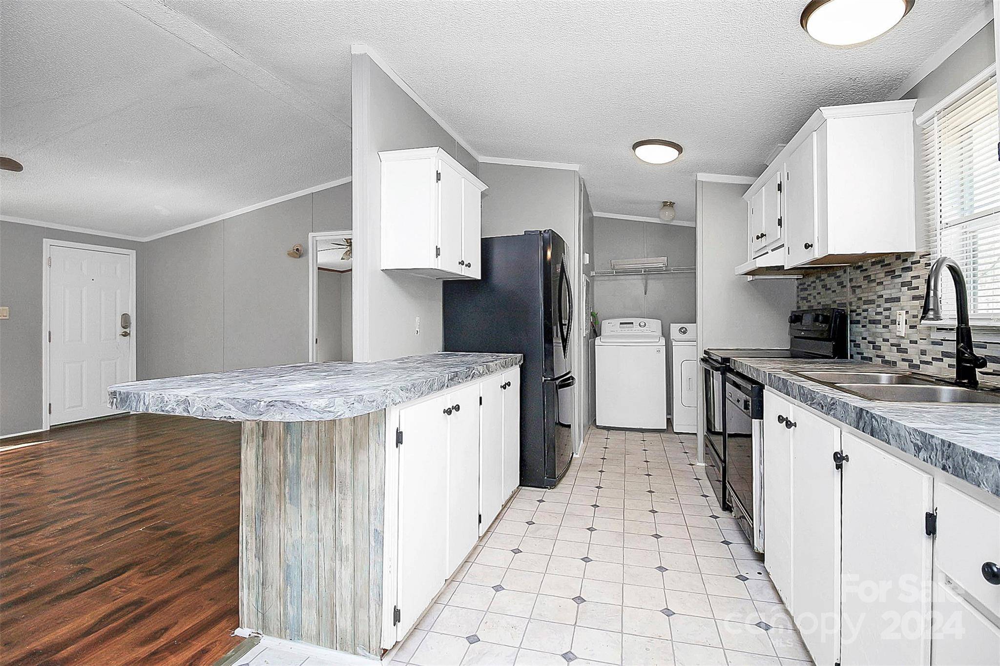 Clover, SC 29710,2284 Forest Music DR