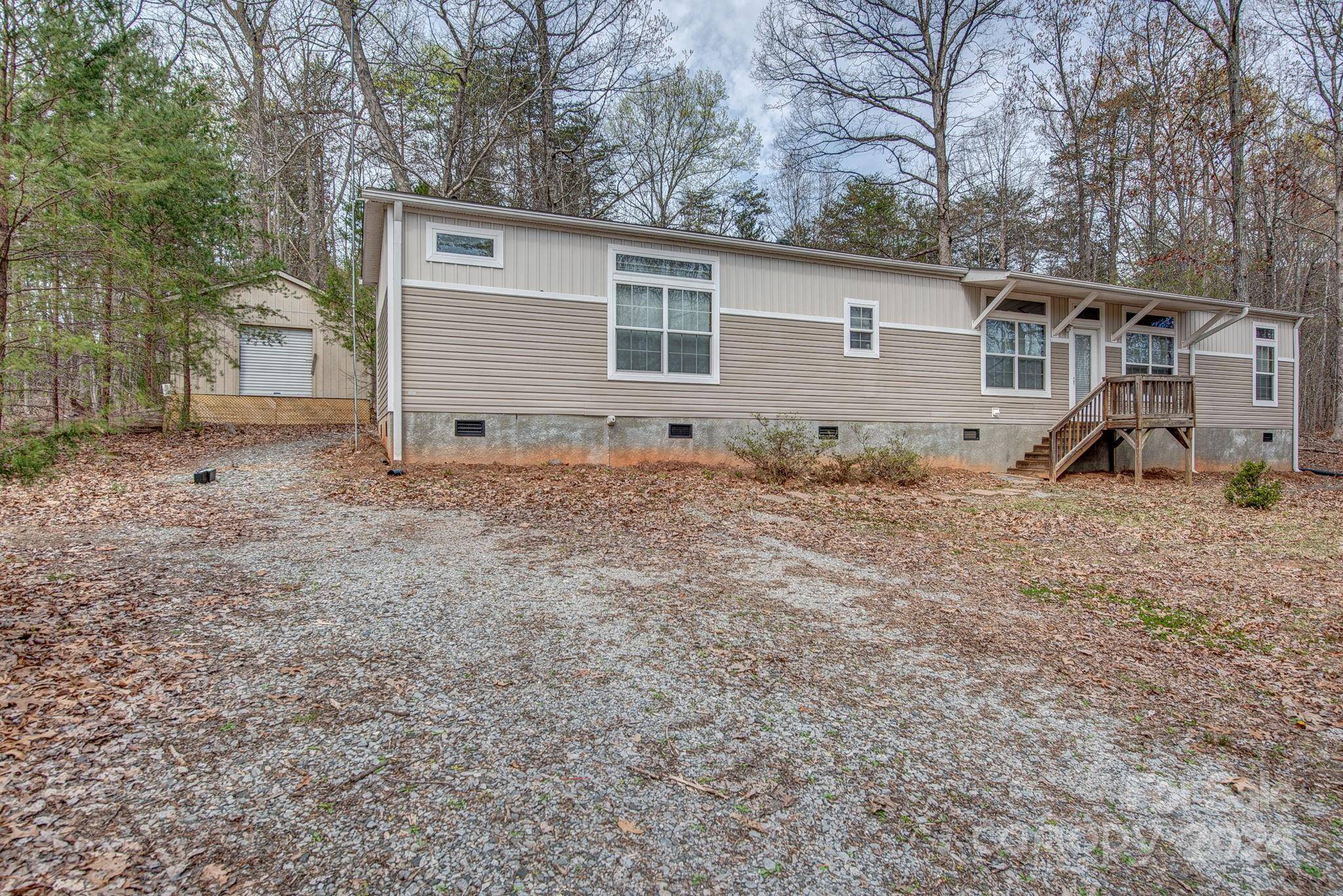 Clover, SC 29710,1297 Bowling Green DR