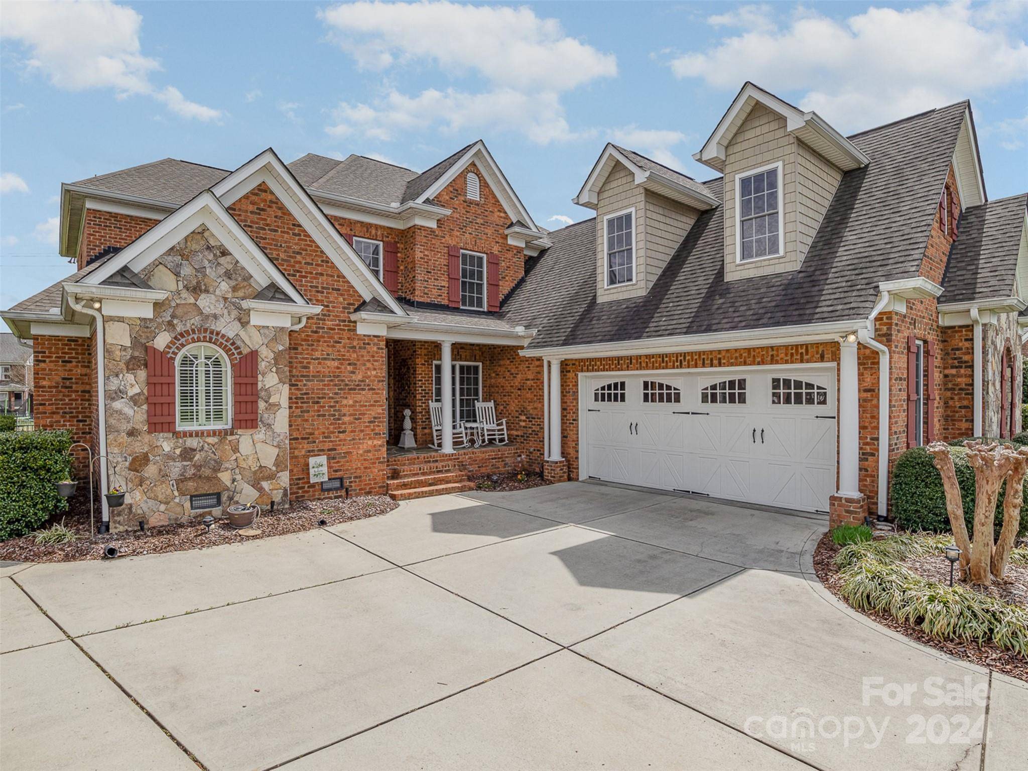 Harrisburg, NC 28075,3006 Gin CT