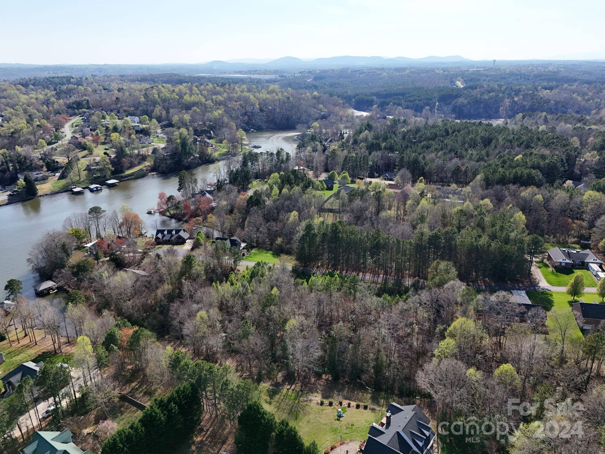 Granite Falls, NC 28630,6040 Chaucer LN