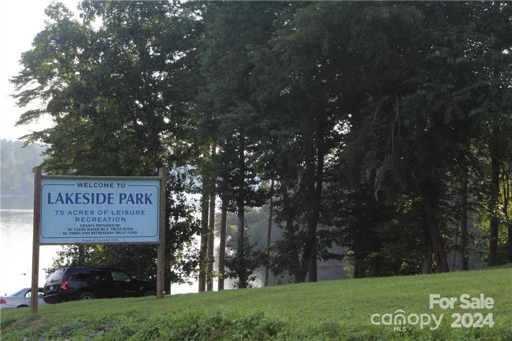 Granite Falls, NC 28630,84 Lakeside AVE #Lots 6 & 7