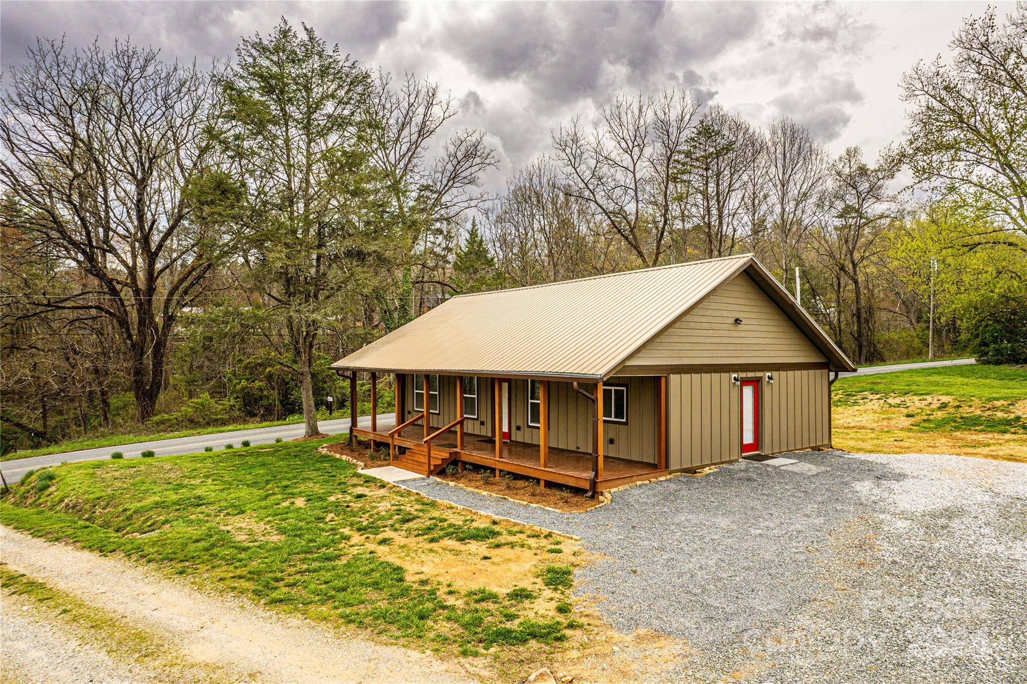 Bryson City, NC 28713,1233 Bryson BR