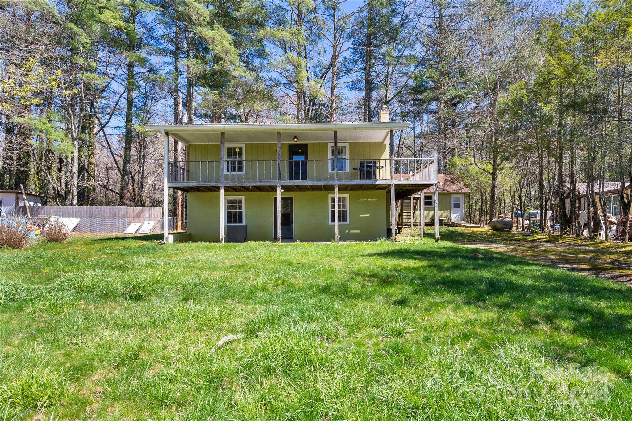 Sapphire, NC 28774,95 Youngblood LN