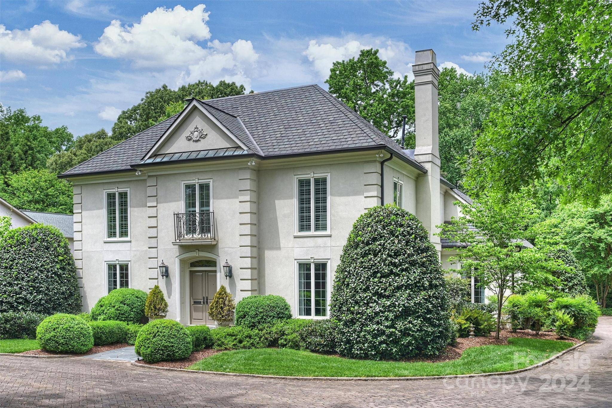Charlotte, NC 28211,1836 Pinewood CIR