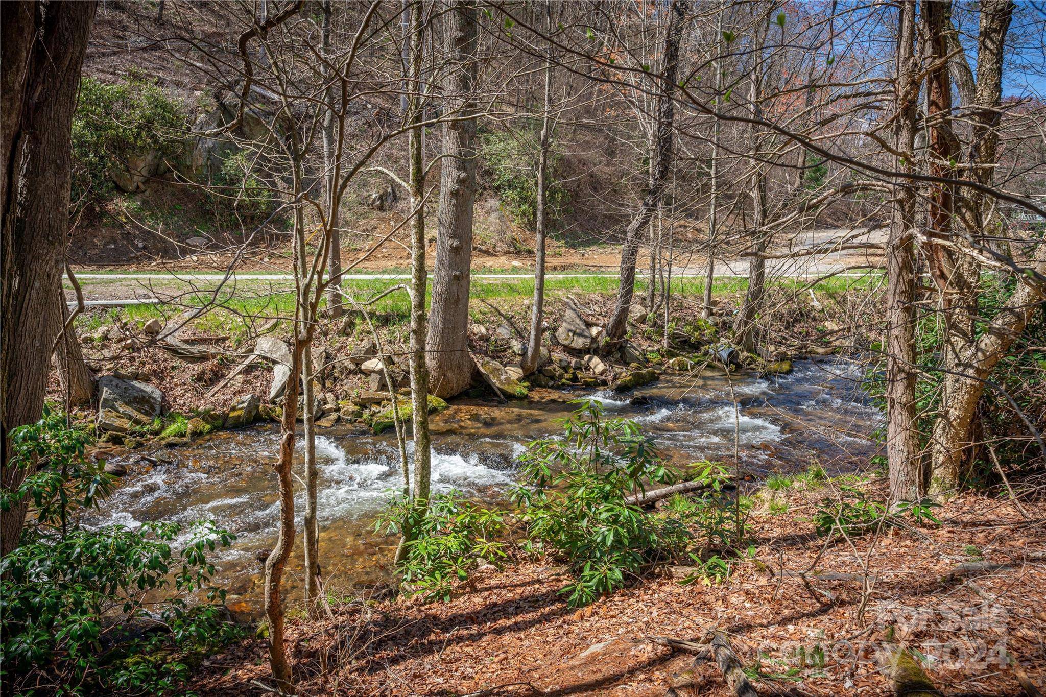 Maggie Valley, NC 28751,134 Laurel Branch RD